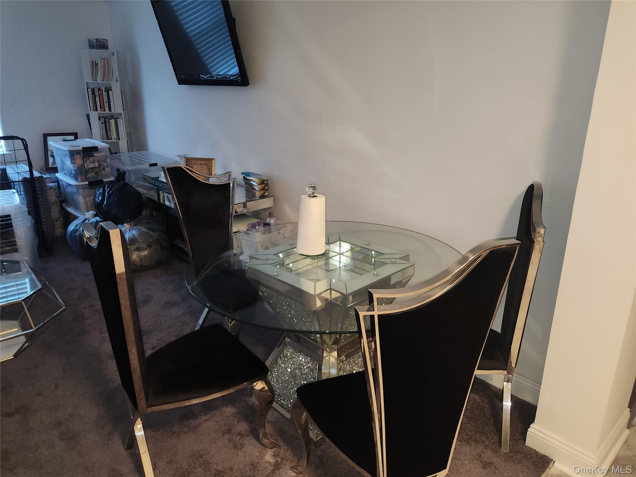 #9 photo, 30 Cathedral Avenue, Hempstead , NY 11550