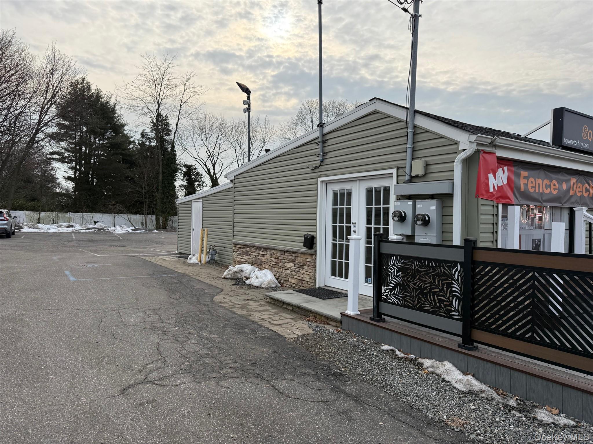 #2 photo, 6316-6318 Jericho Turnpike, सफ़ोक काउंटी Commack , NY 11725