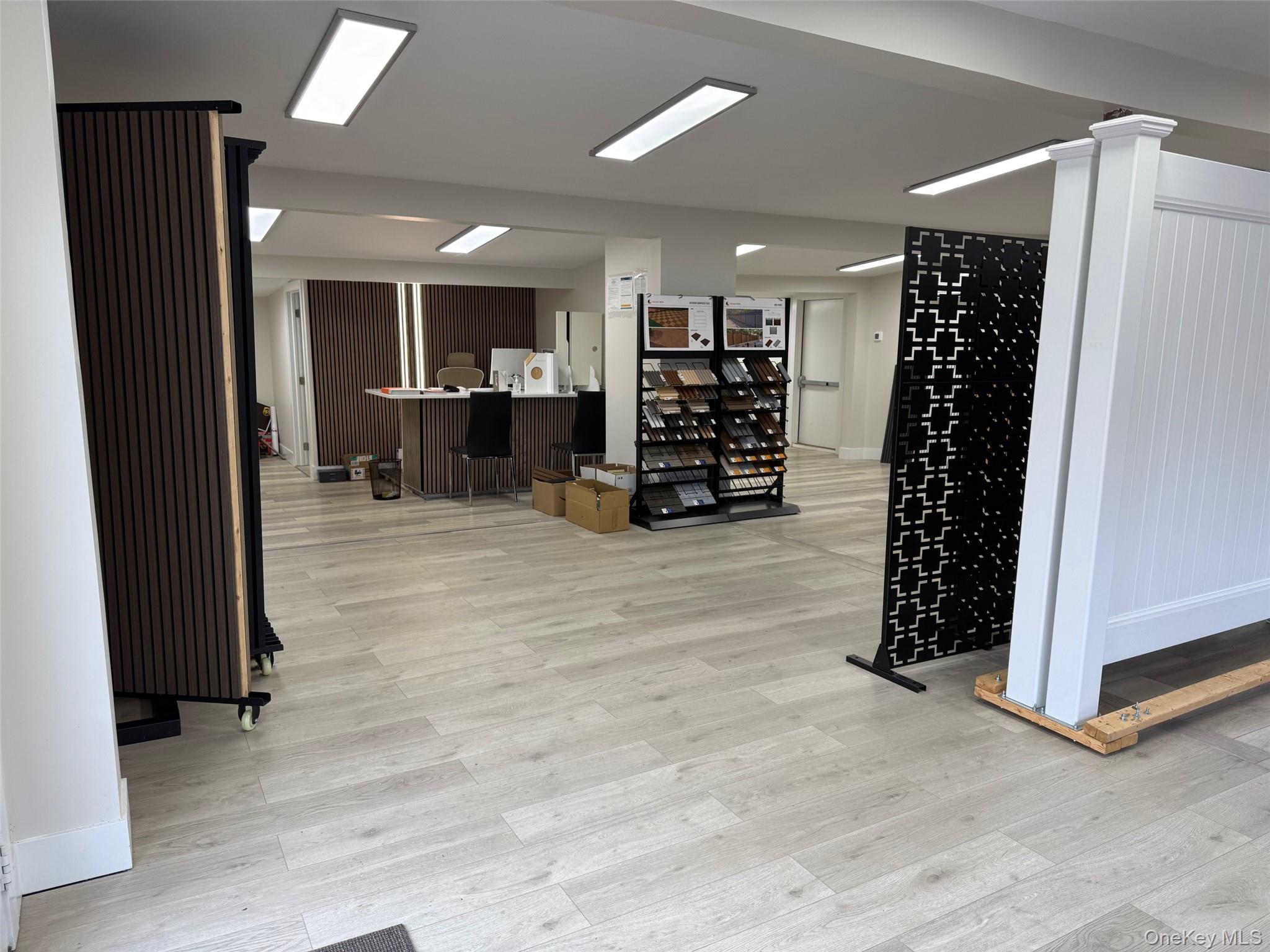 #5 photo, 6316-6318 Jericho Turnpike, सफ़ोक काउंटी Commack , NY 11725