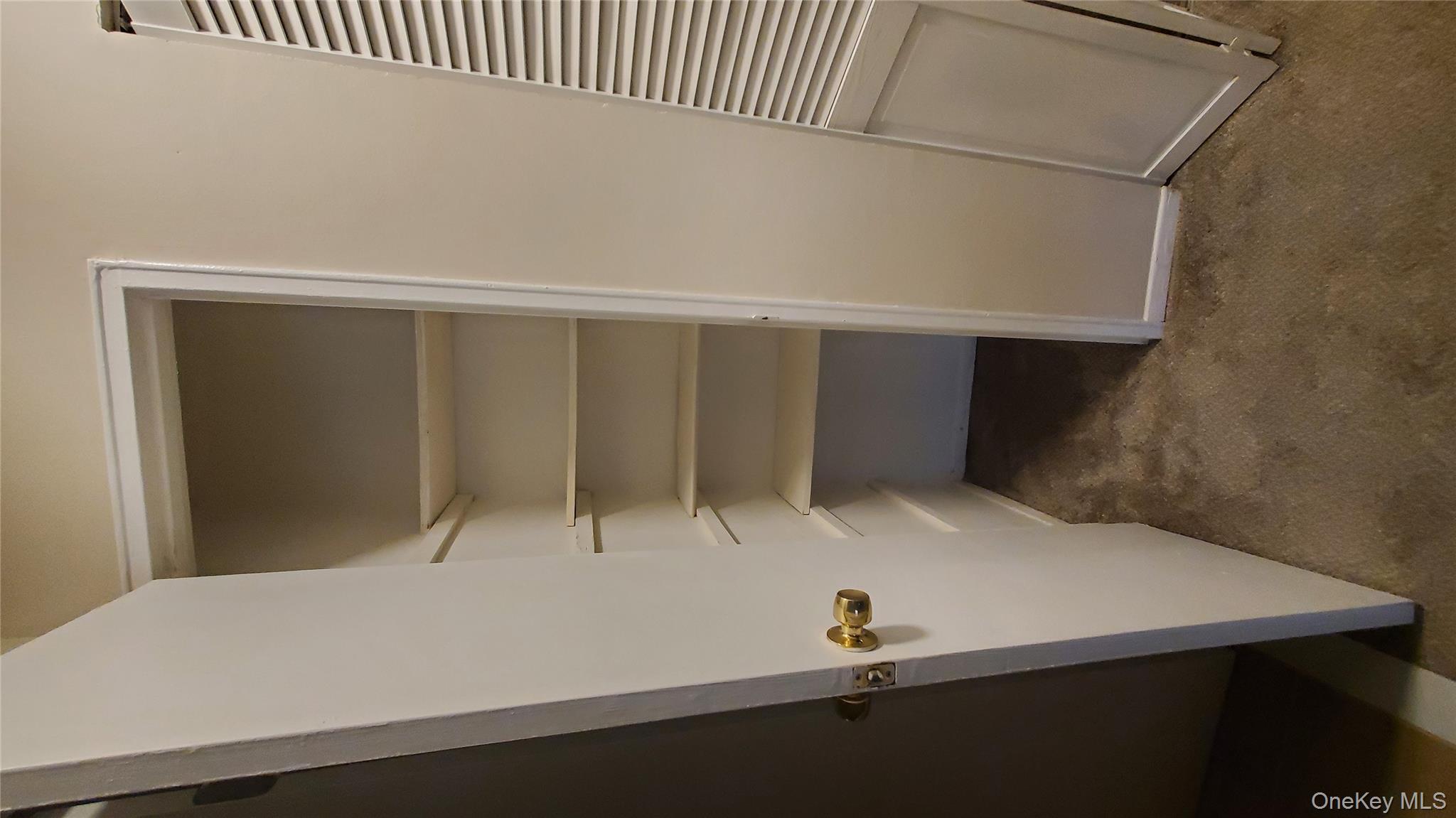 #14 photo, 460 Old Town Road, Port Jefferson Station , NY 11776