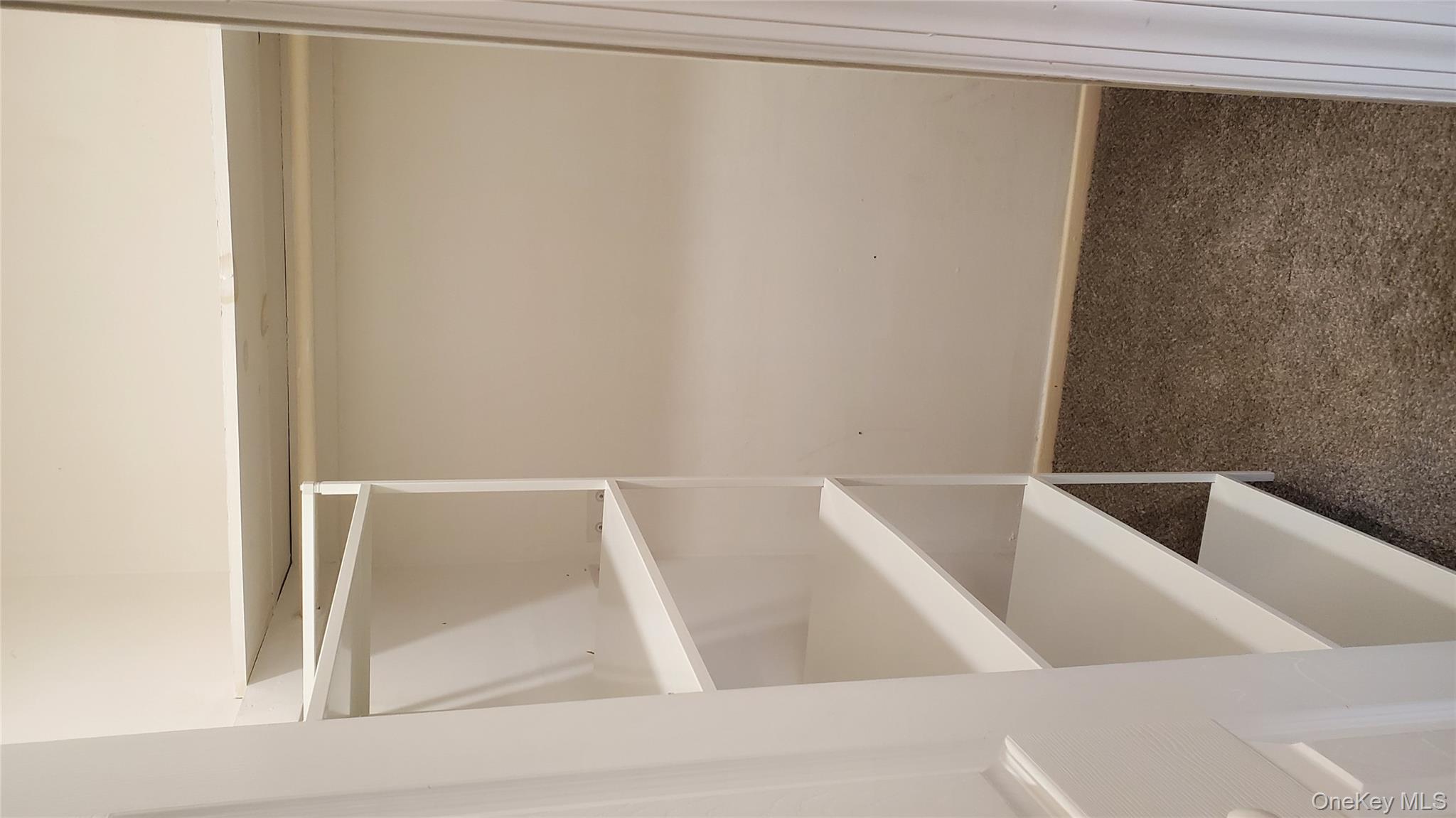 #13 photo, 460 Old Town Road, Port Jefferson Station , NY 11776