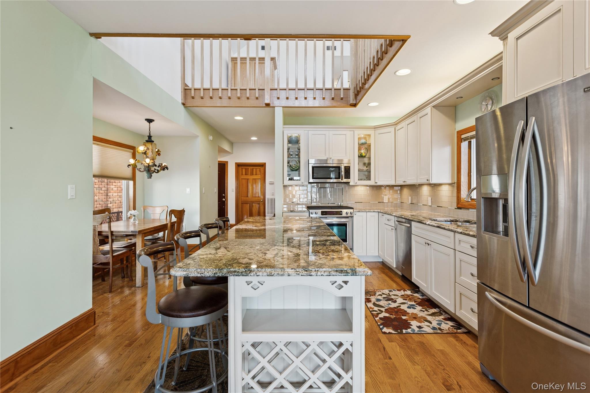 #8 photo, 991 W Park Avenue, Нассау ‖ Long Beach , NY 11561