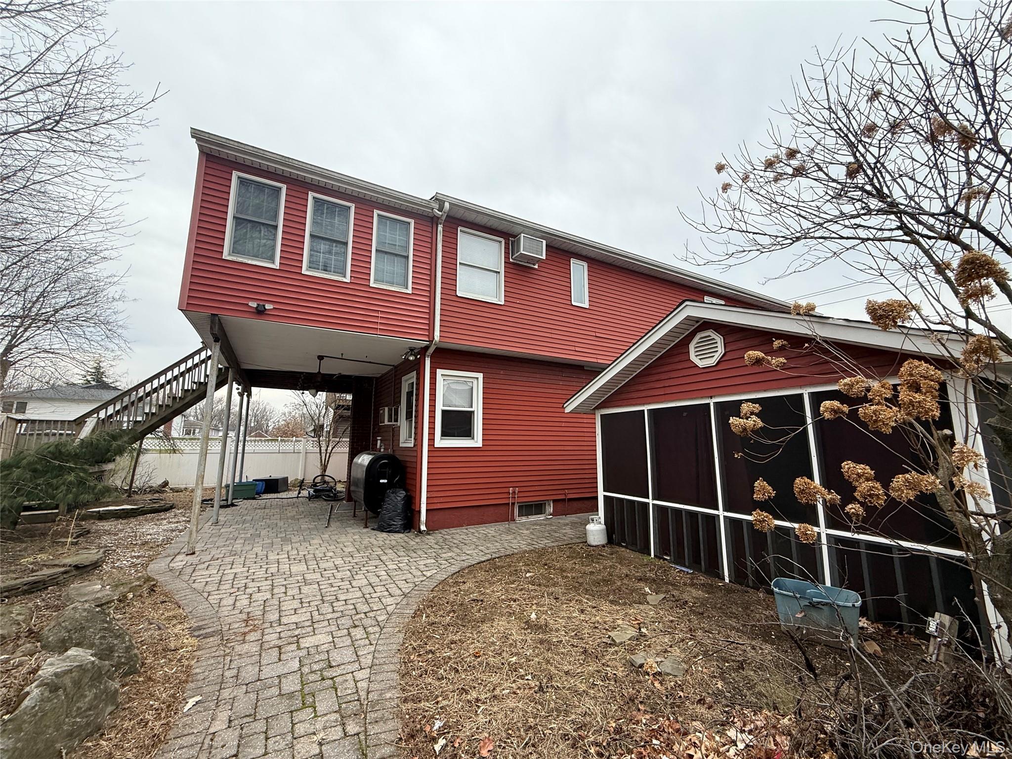 #16 photo, 2331 Neptune Avenue, Seaford , NY 11783