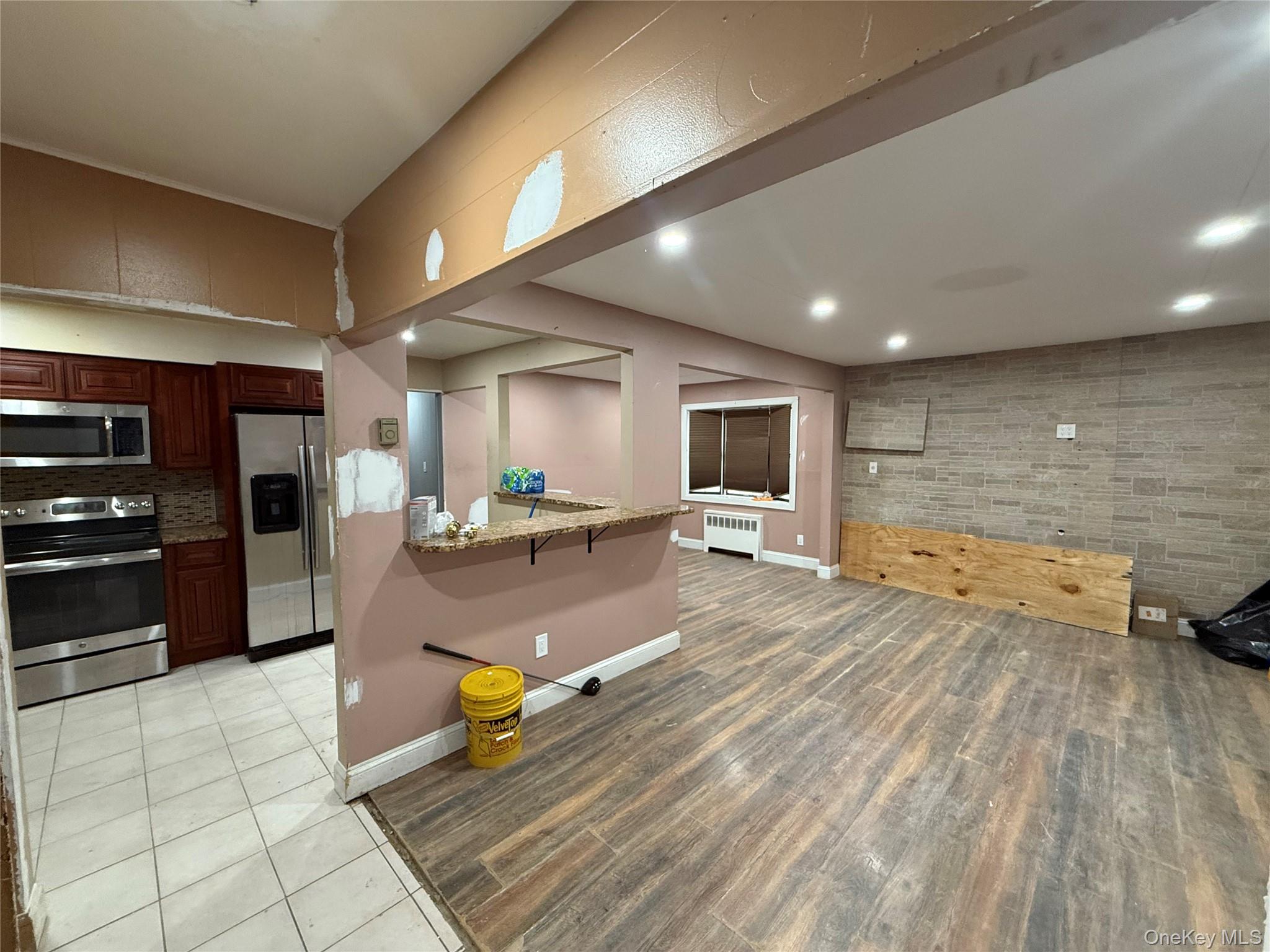 #4 photo, 2331 Neptune Avenue, Seaford , NY 11783