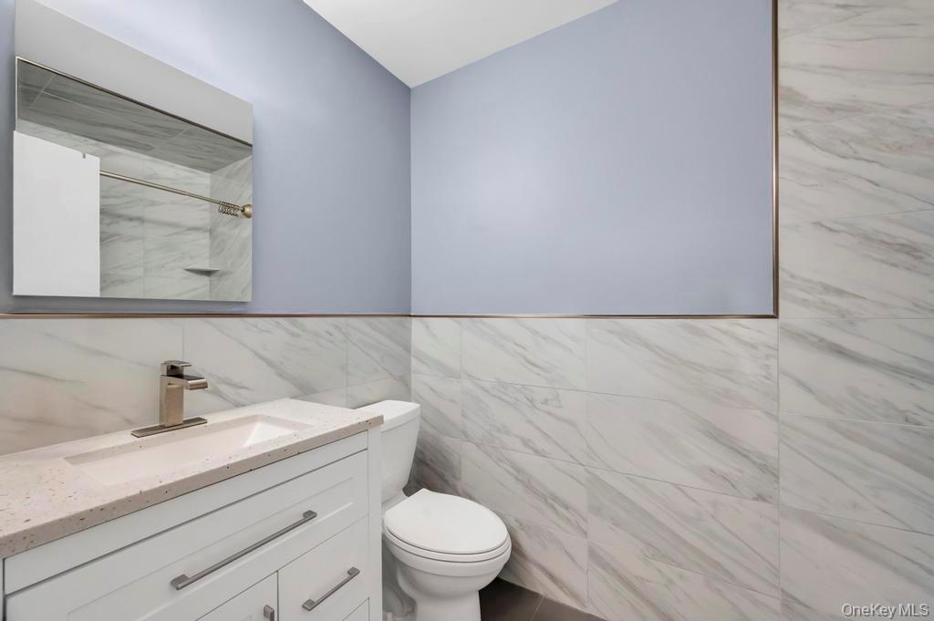 #16 photo, 40 Richmond Boulevard, Ronkonkoma , NY 11779