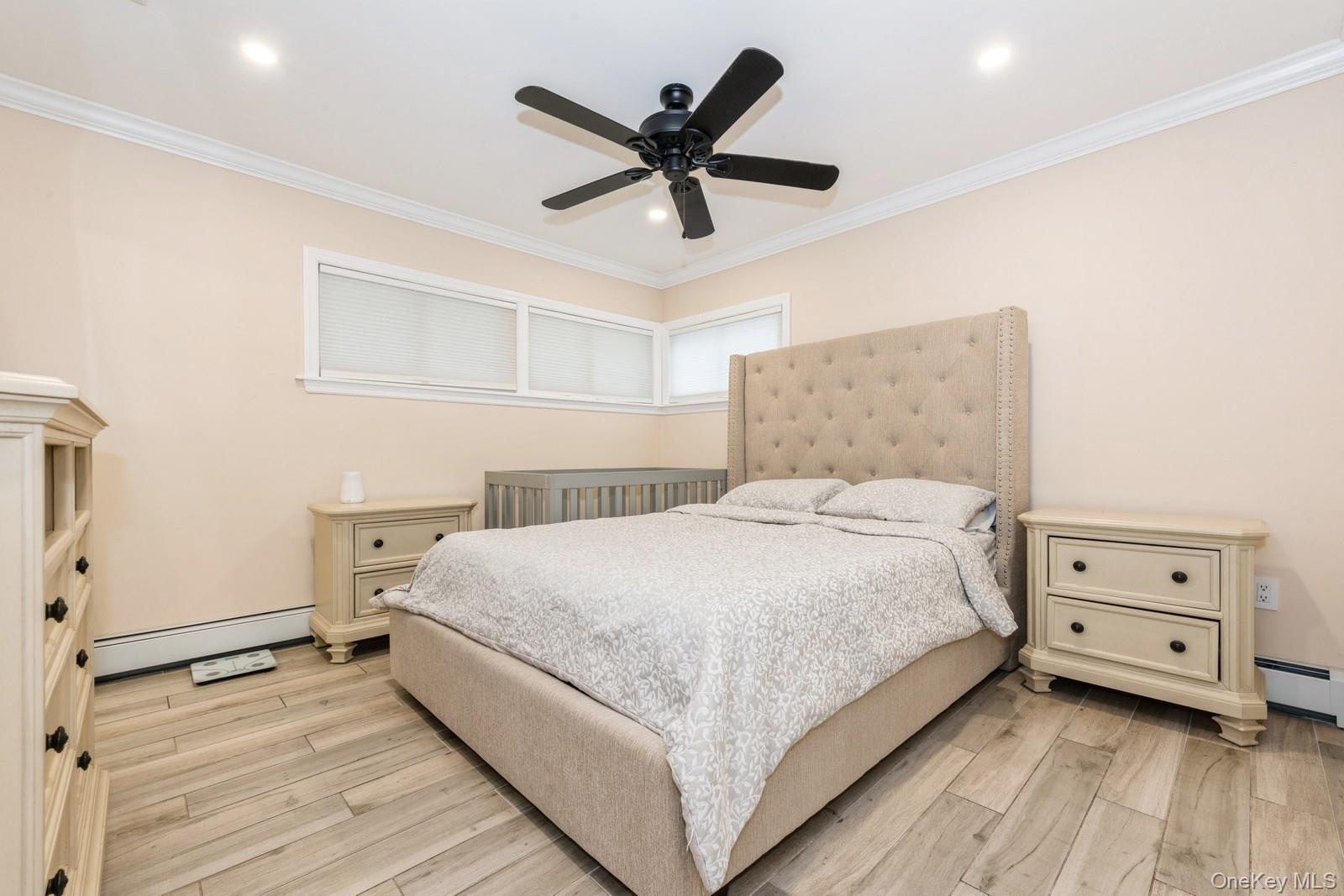 #9 photo, 196 Willowood Drive, Wantagh , NY 11793