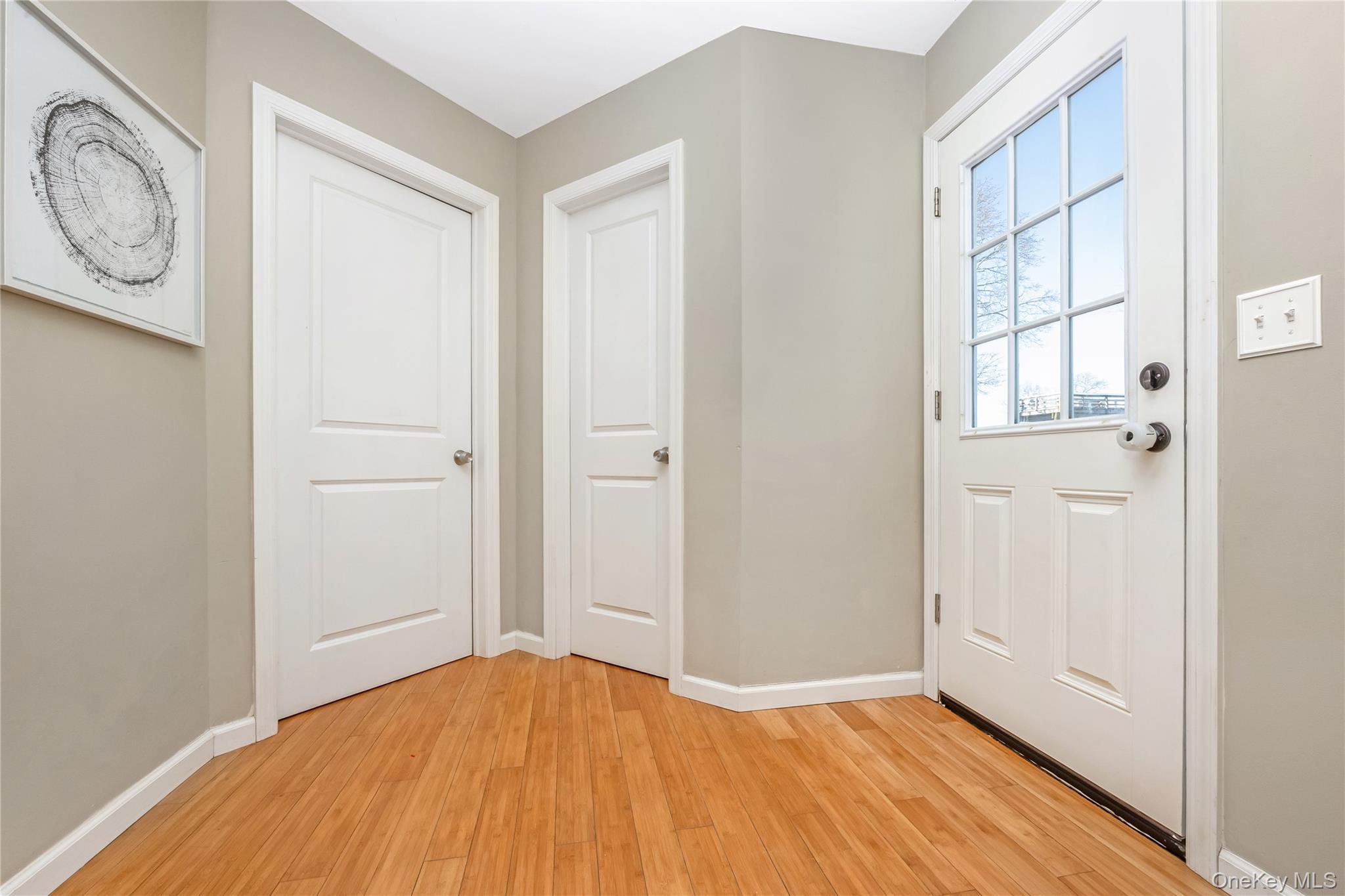 #16 photo, 15 Irving Place, Саффолк ‖ Islip Terrace , NY 11752