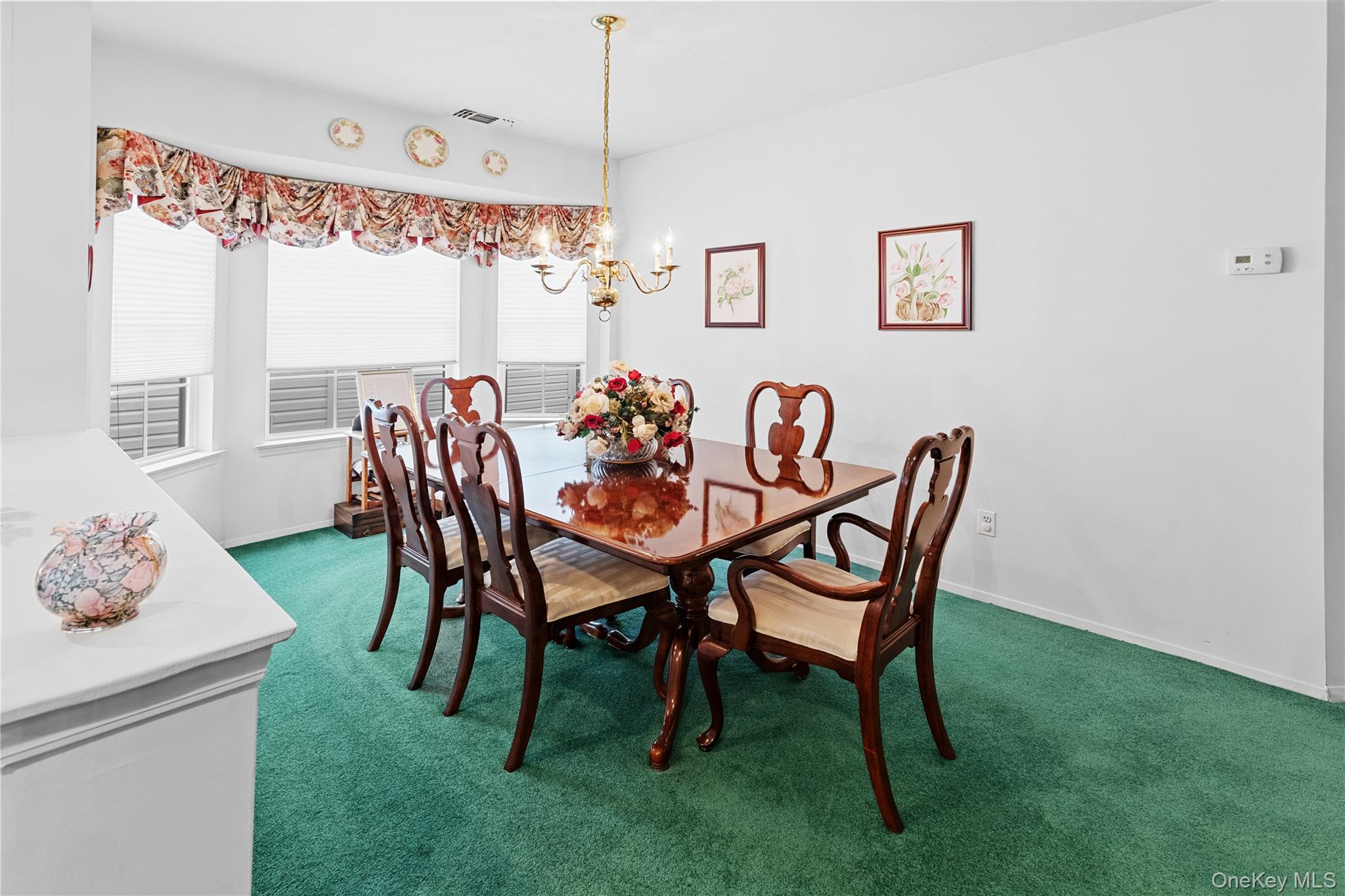 #17 photo, 50 Perri Circle, سوفولك Middle Island , NY 11953