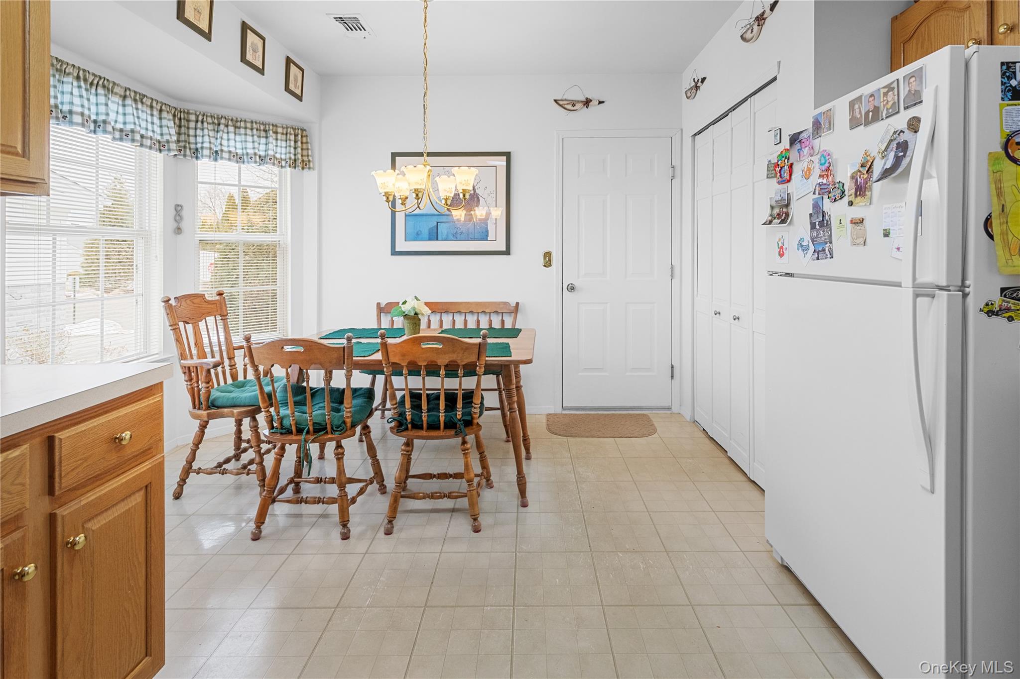 #8 photo, 50 Perri Circle, سوفولك Middle Island , NY 11953