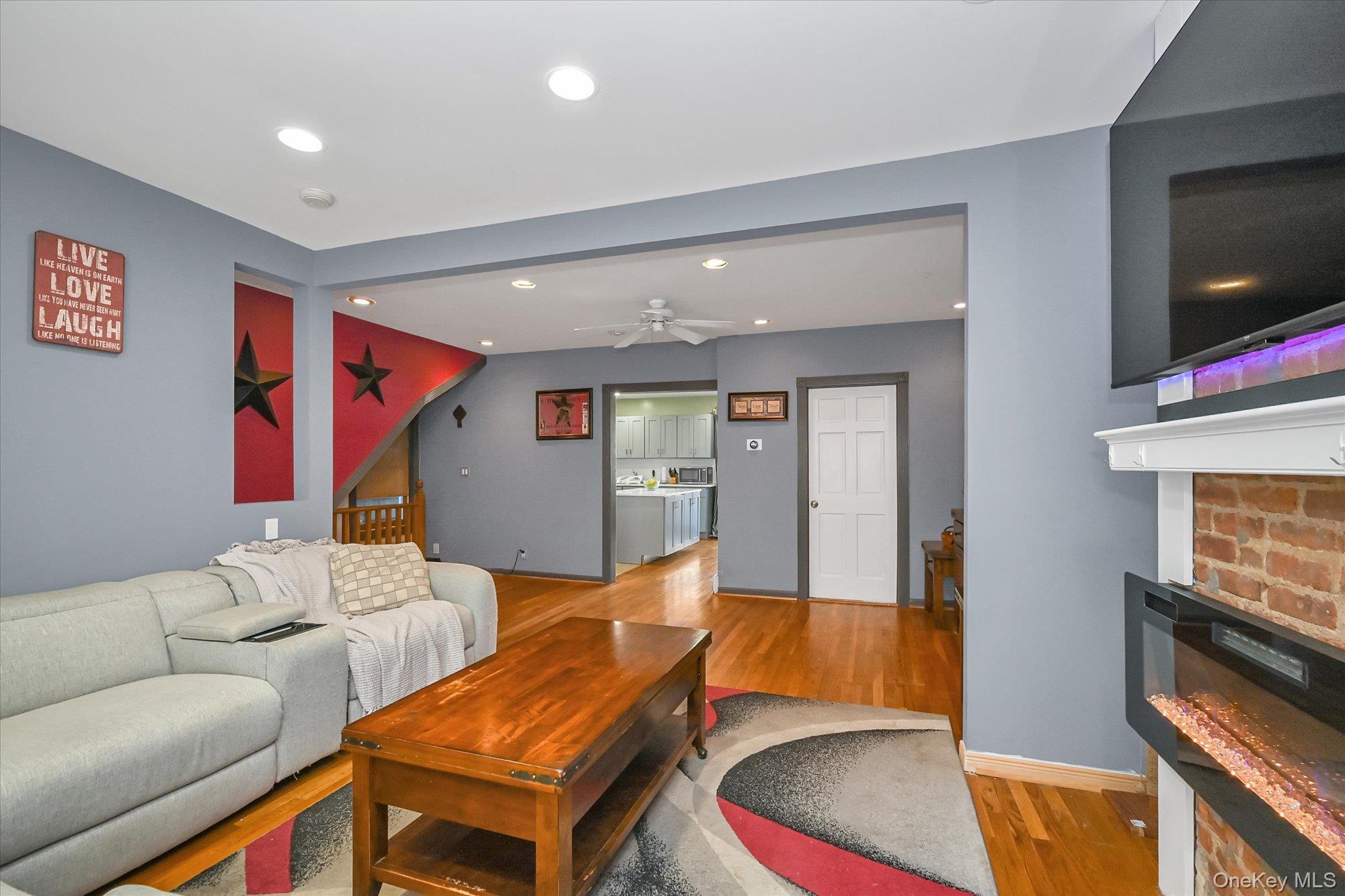 #6 photo, 6925 59th Road, Куинс ‖ Maspeth , NY 11378