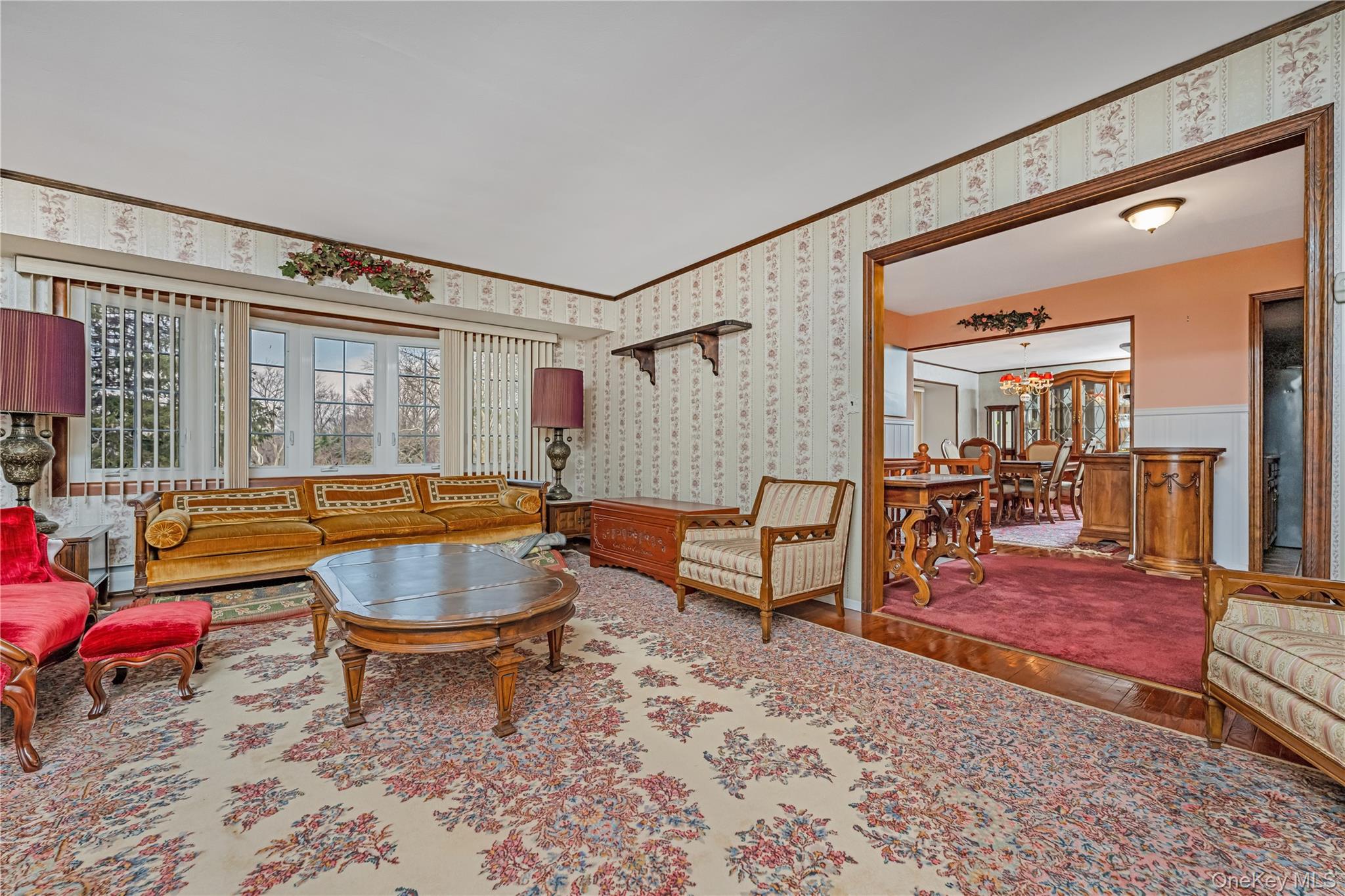 #10 photo, 4 Danville Court, सफ़ोक काउंटी Greenlawn , NY 11740