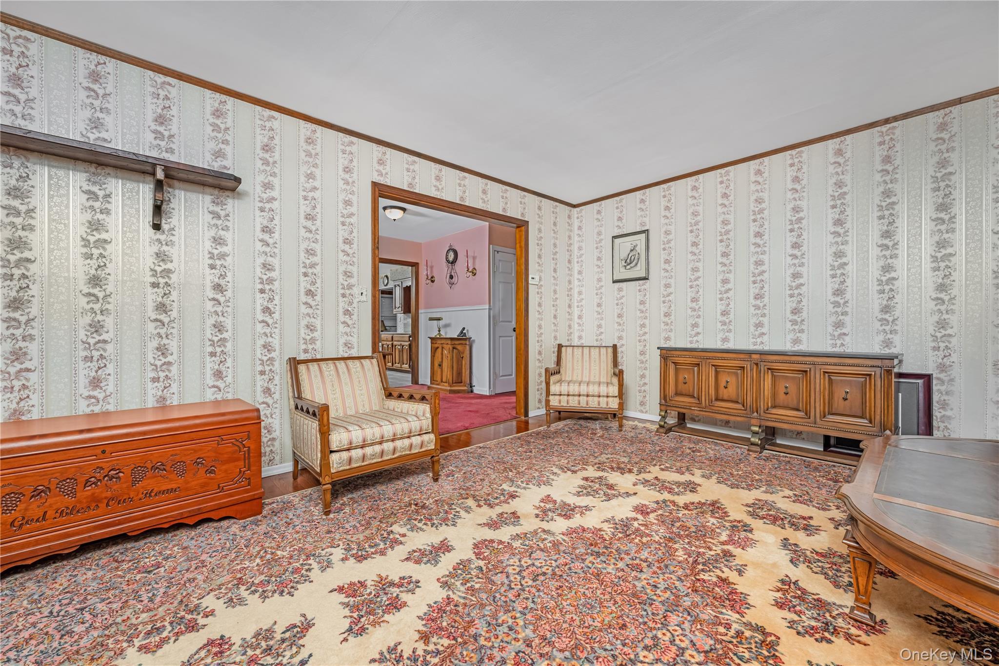 #9 photo, 4 Danville Court, सफ़ोक काउंटी Greenlawn , NY 11740