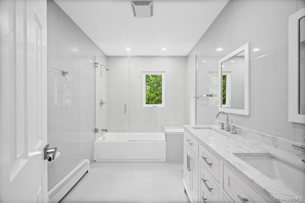 #17 photo, 26 Ravine Road, Great Neck , NY 11023