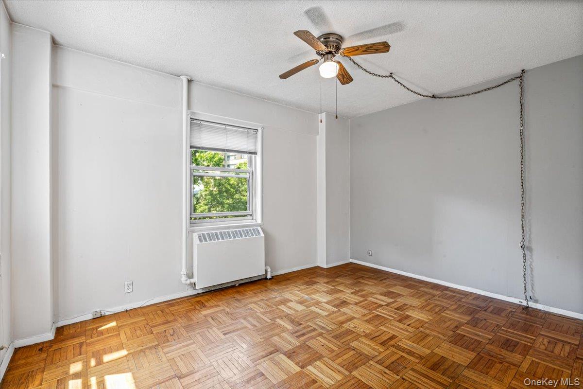 #12 photo, 7 Fordham Hill Ova, Bronx , NY 10468