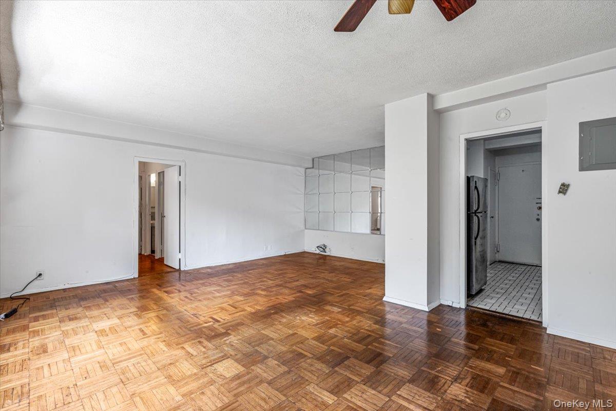 #6 photo, 7 Fordham Hill Ova, Bronx , NY 10468