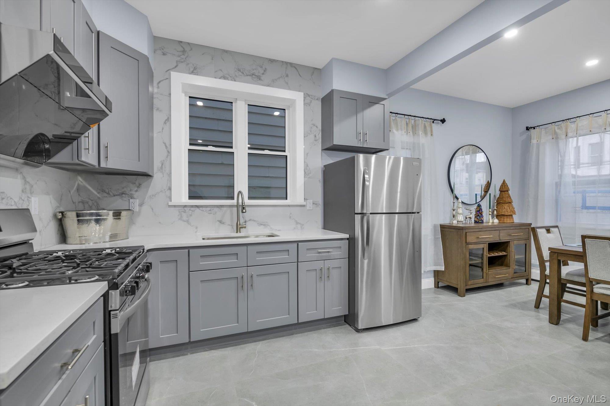 #4 photo, 9214 88th Avenue, קווינס Woodhaven , NY 11421