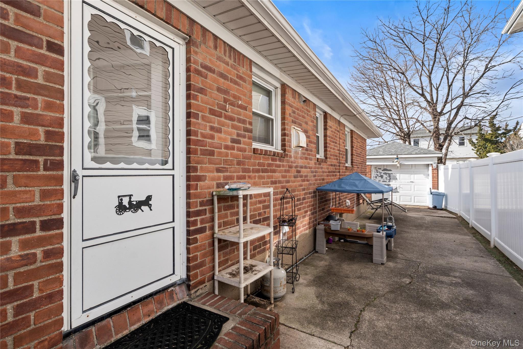 #20 photo, 40 Belmont Boulevard, Elmont , NY 11003