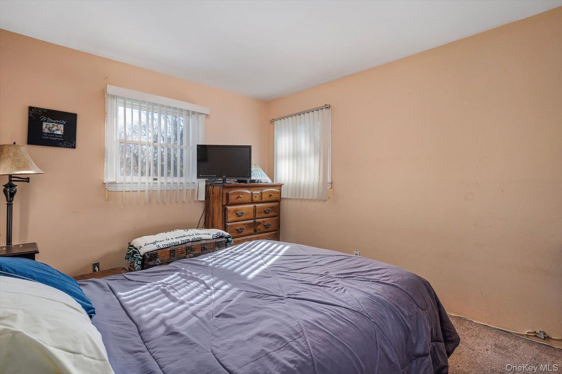 #15 photo, 1 Shawnee Lane, Commack , NY 11725