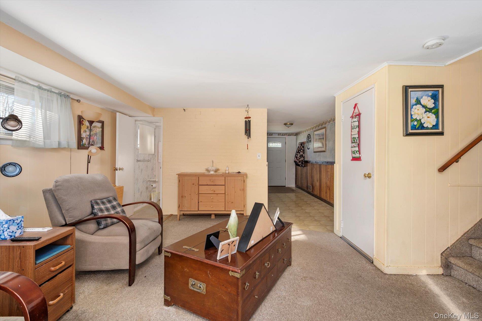 #19 photo, 1 Shawnee Lane, Commack , NY 11725