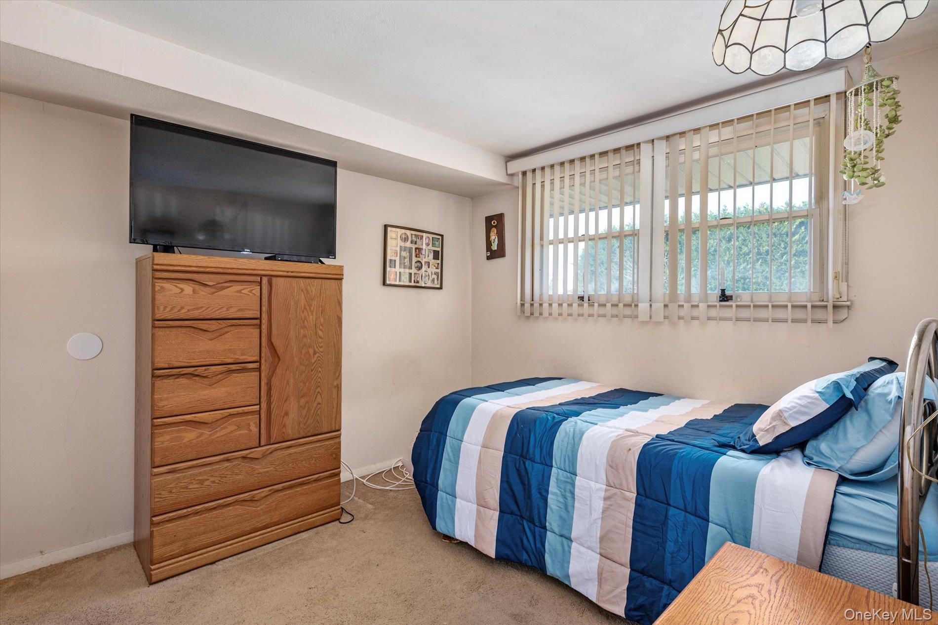 #5 photo, 1 Shawnee Lane, Commack , NY 11725