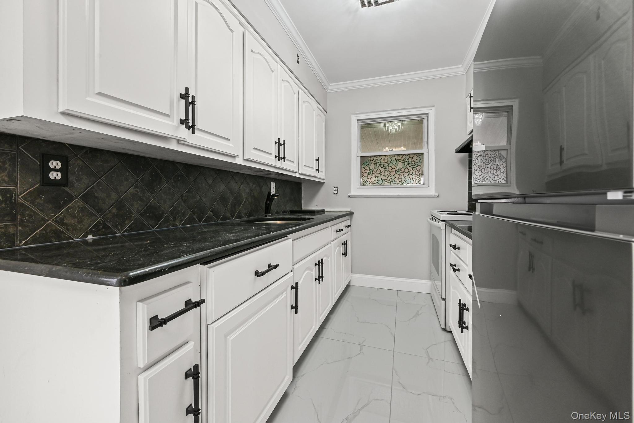 #13 photo, 312 Coventry Road, West Hempstead , NY 11552