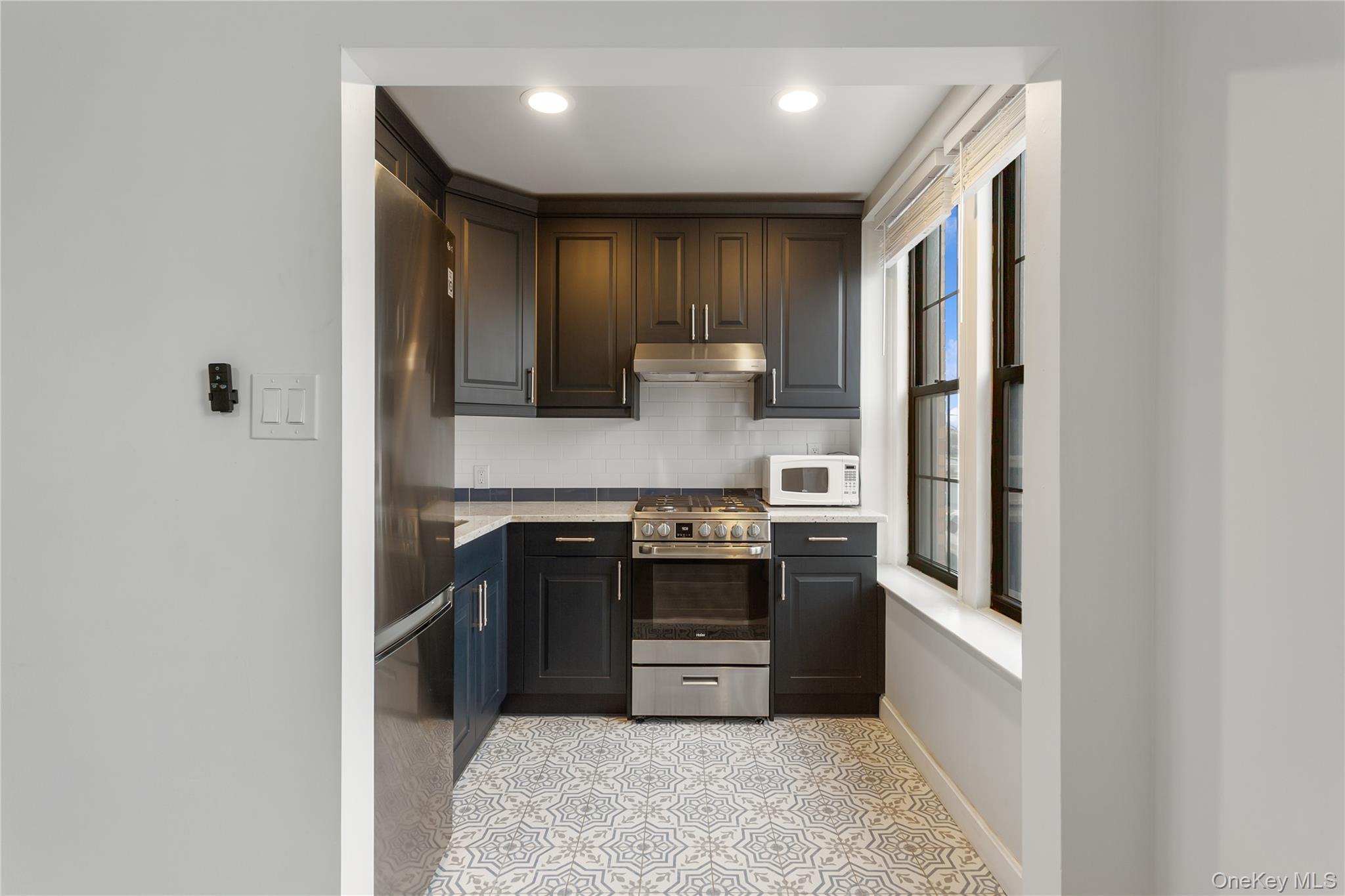 #13 photo, 310 Riverside Boulevard, Long Beach , NY 11561