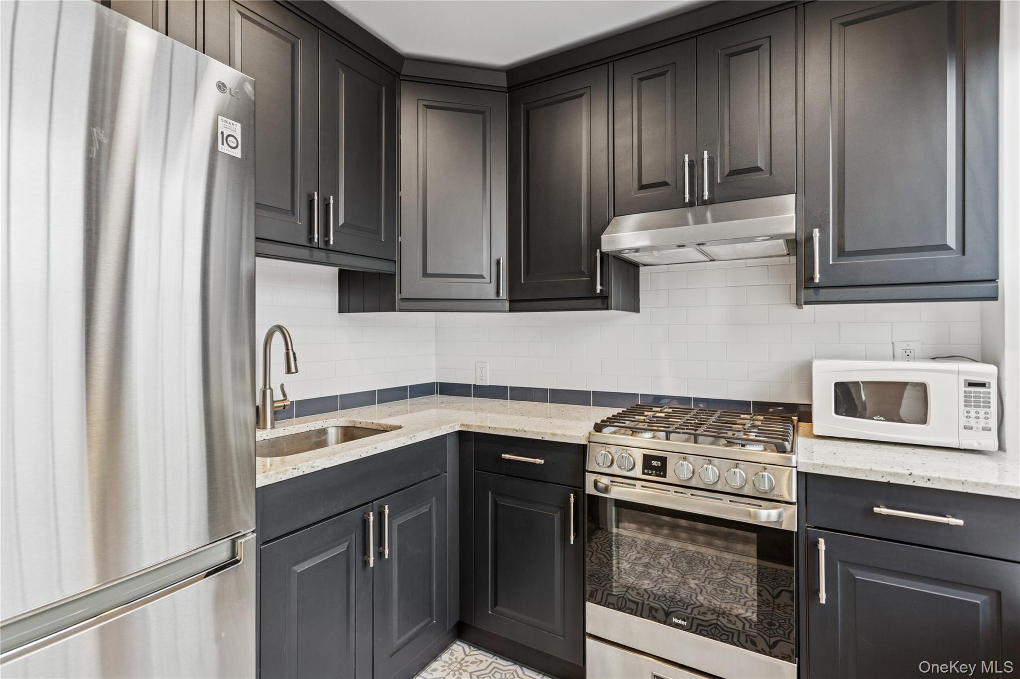 #4 photo, 310 Riverside Boulevard, Long Beach , NY 11561