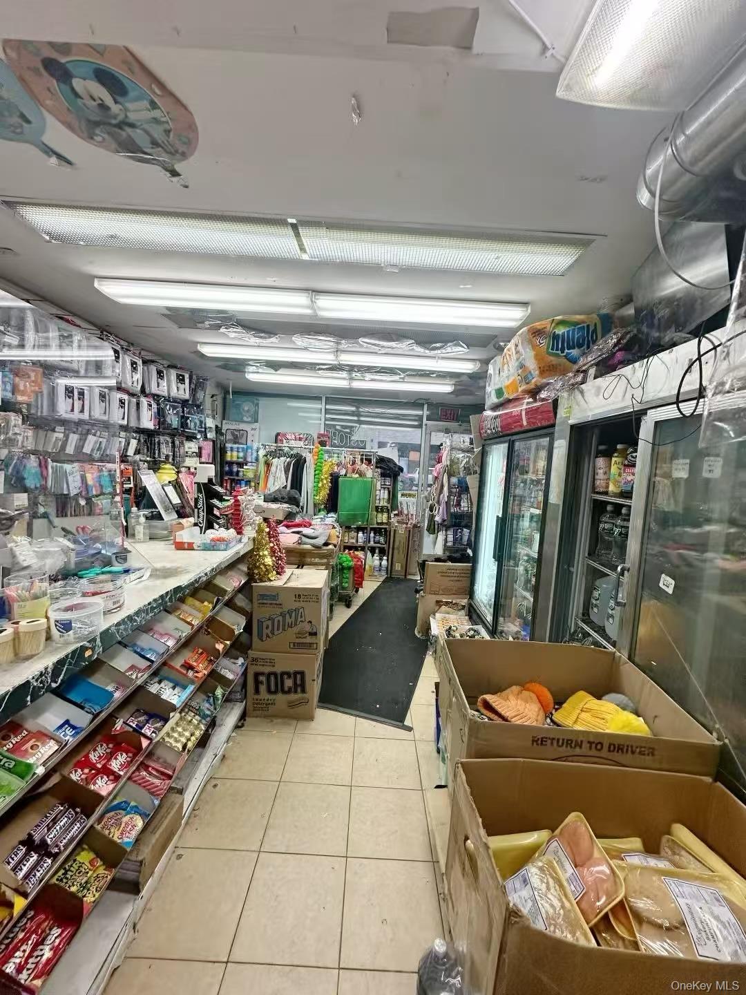 #4 photo, 16015 Hillside Avenue, Куинс ‖ Jamaica Hills , NY 11432