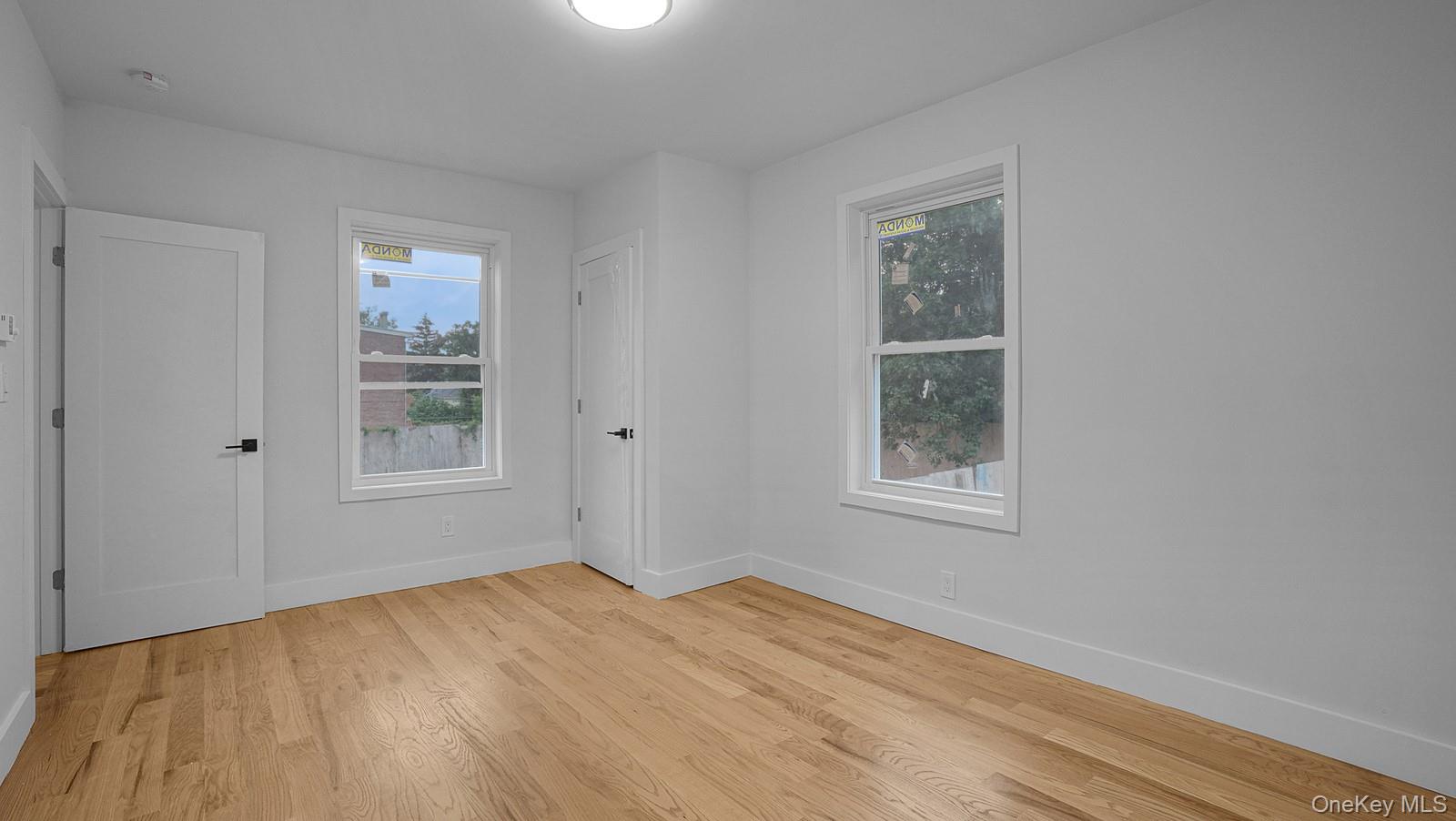 #11 photo, 679 E 221st Street, Bronx , NY 10467