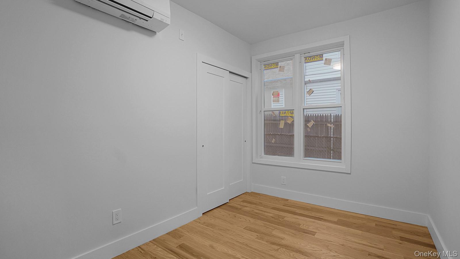 #14 photo, 679 E 221st Street, Bronx , NY 10467