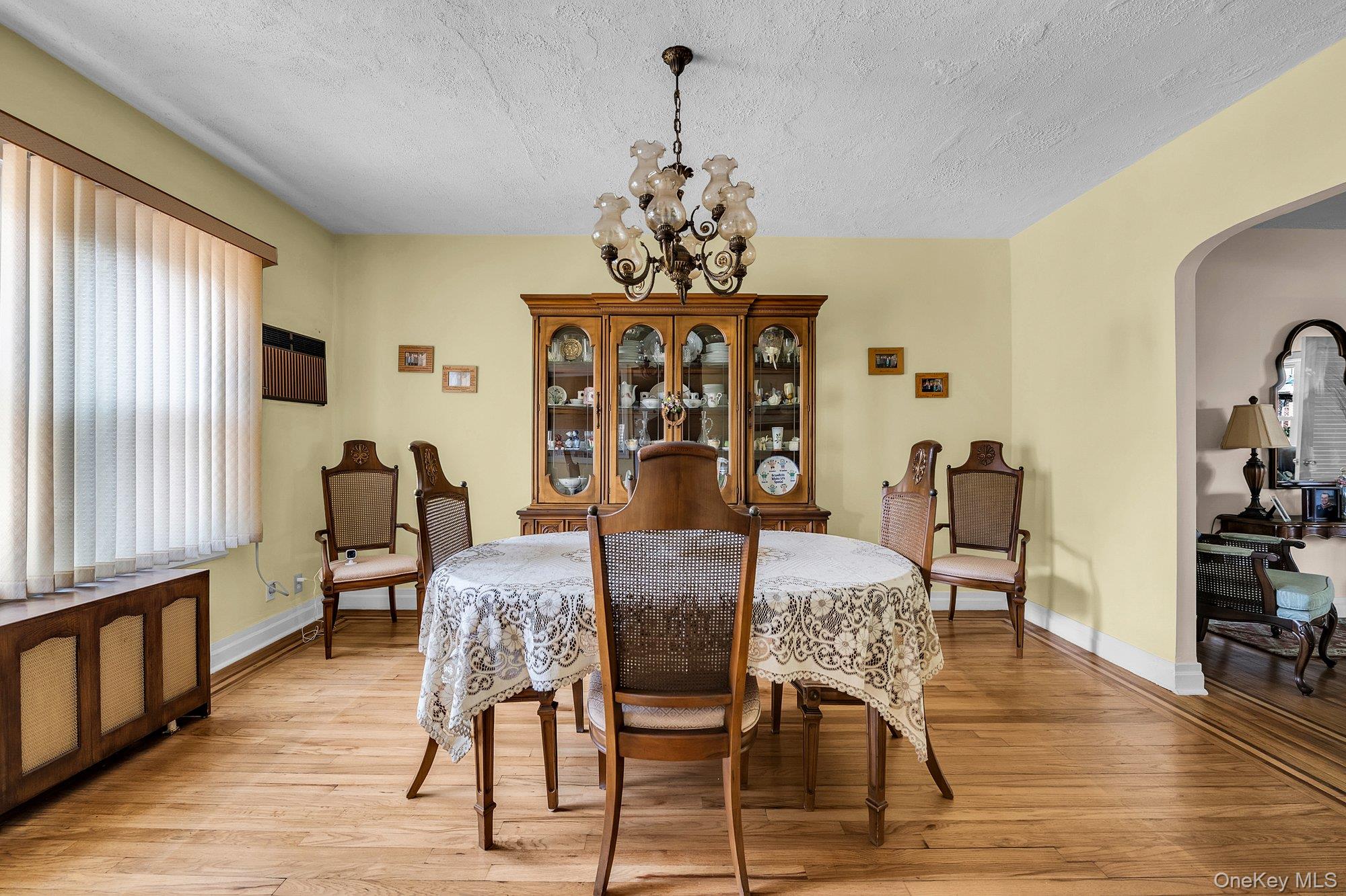 #4 photo, 1832 Narragansett Avenue Avenue, Bronx , NY 10461