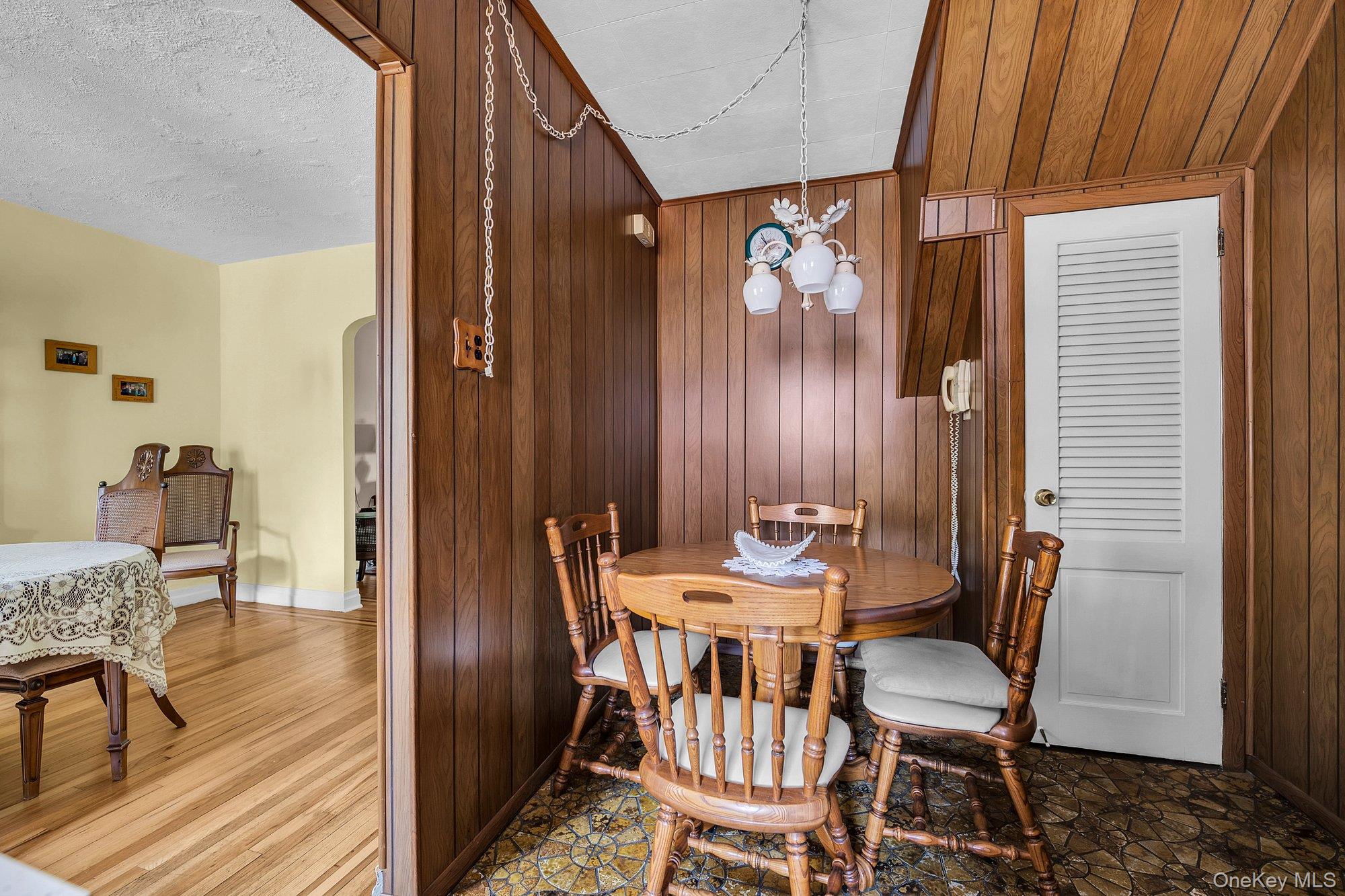 #6 photo, 1832 Narragansett Avenue Avenue, Bronx , NY 10461