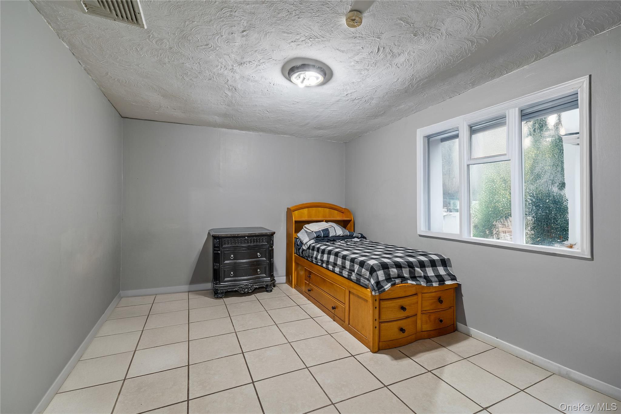 #14 photo, 10 Valley Drive, Nanuet , NY 10954