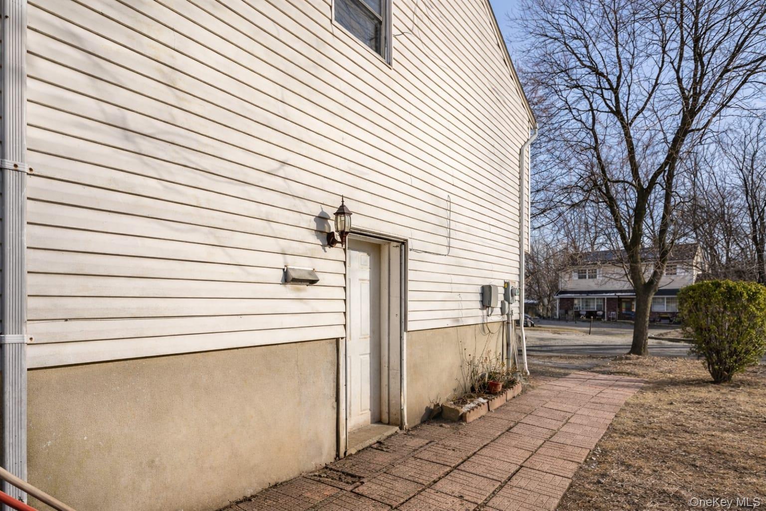 #15 photo, 10 Valley Drive, Nanuet , NY 10954