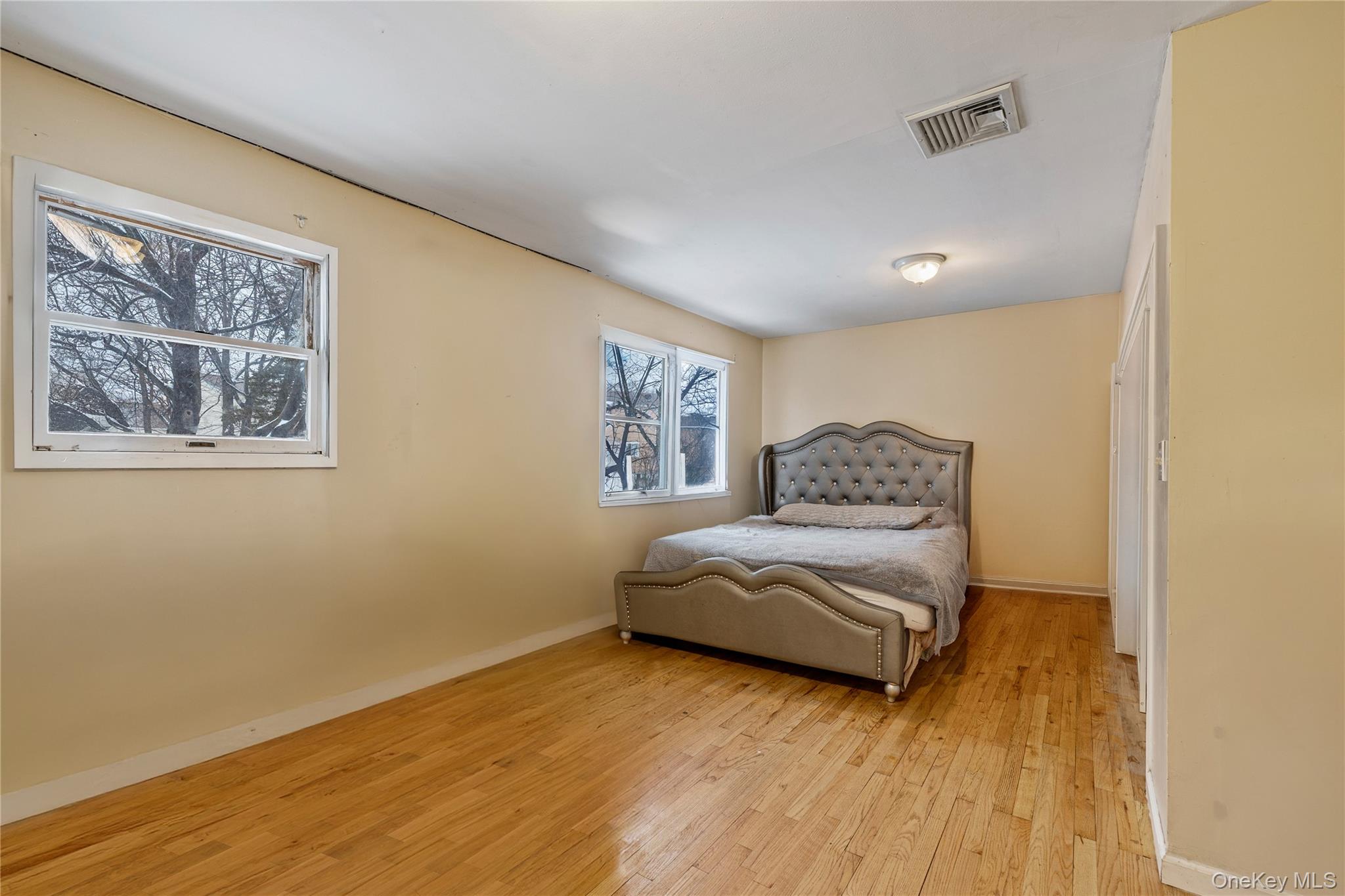 #7 photo, 10 Valley Drive, Nanuet , NY 10954