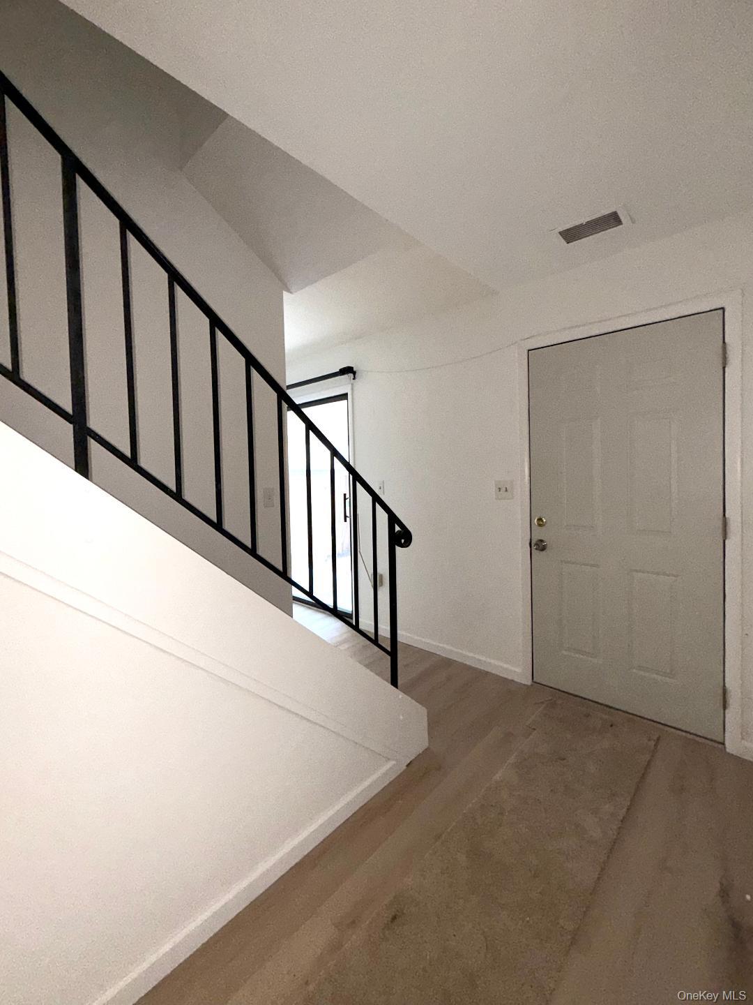 #14 photo, 2202 Mulberry Court, Poughkeepsie , NY 12603