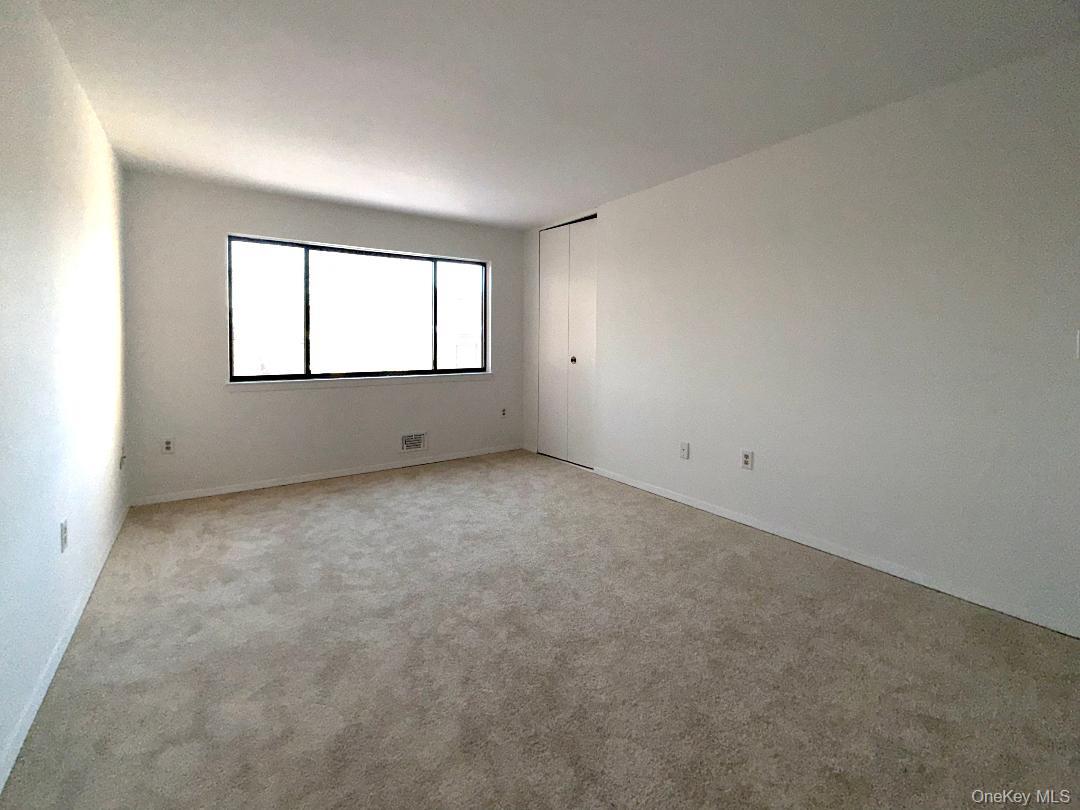 #9 photo, 2202 Mulberry Court, Poughkeepsie , NY 12603