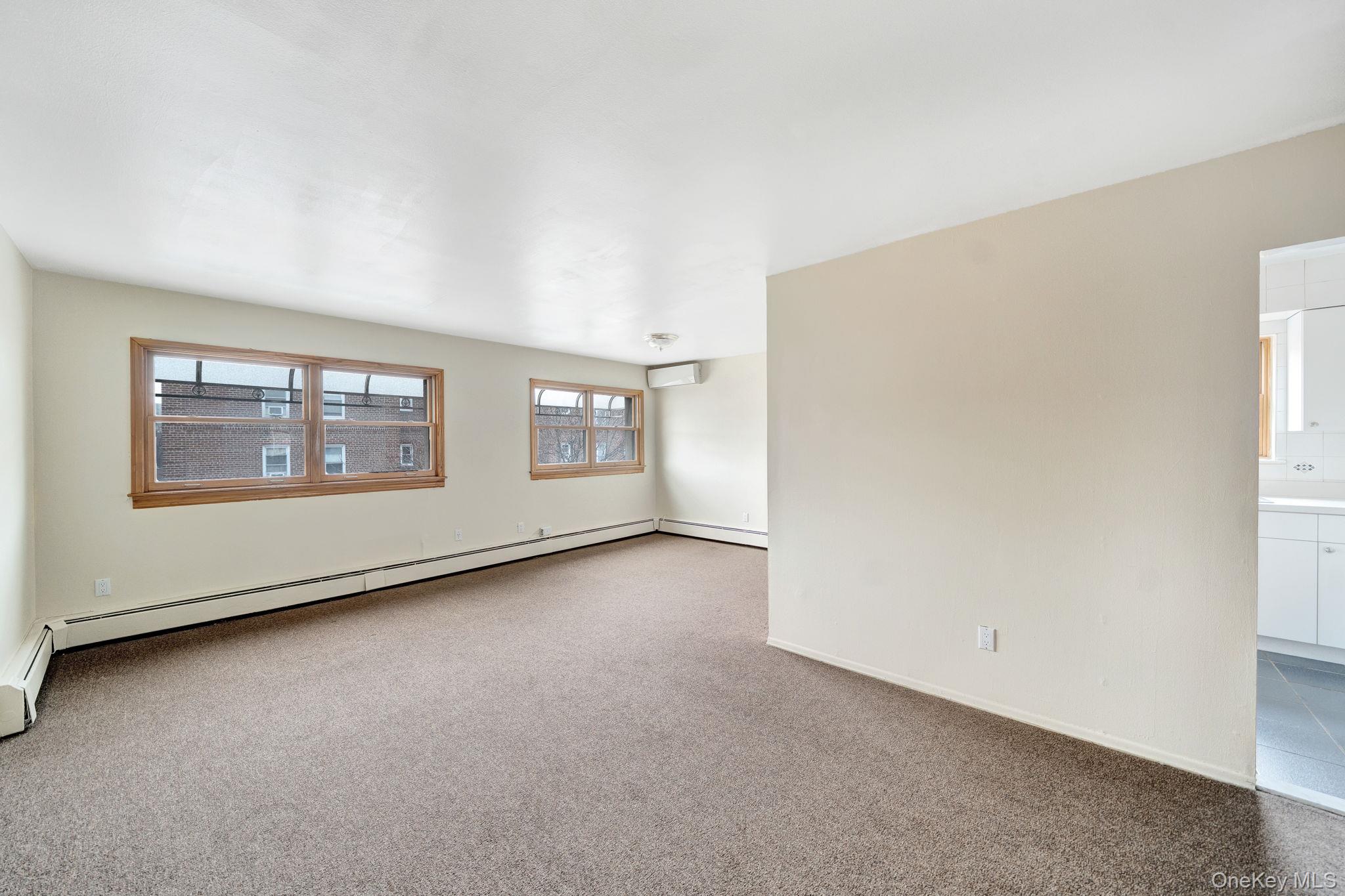 #5 photo, 80-24 138th Street, Куинс ‖ Briarwood , NY 11435