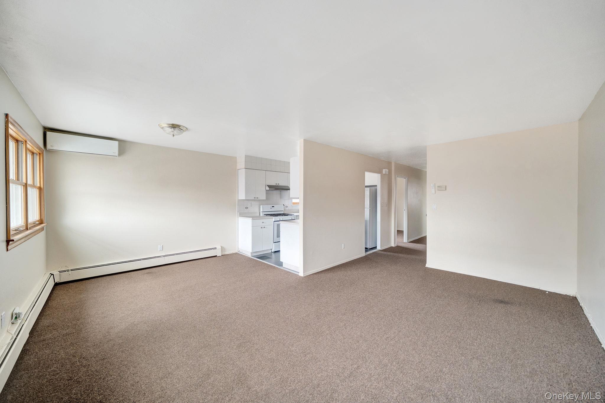 #6 photo, 80-24 138th Street, Куинс ‖ Briarwood , NY 11435