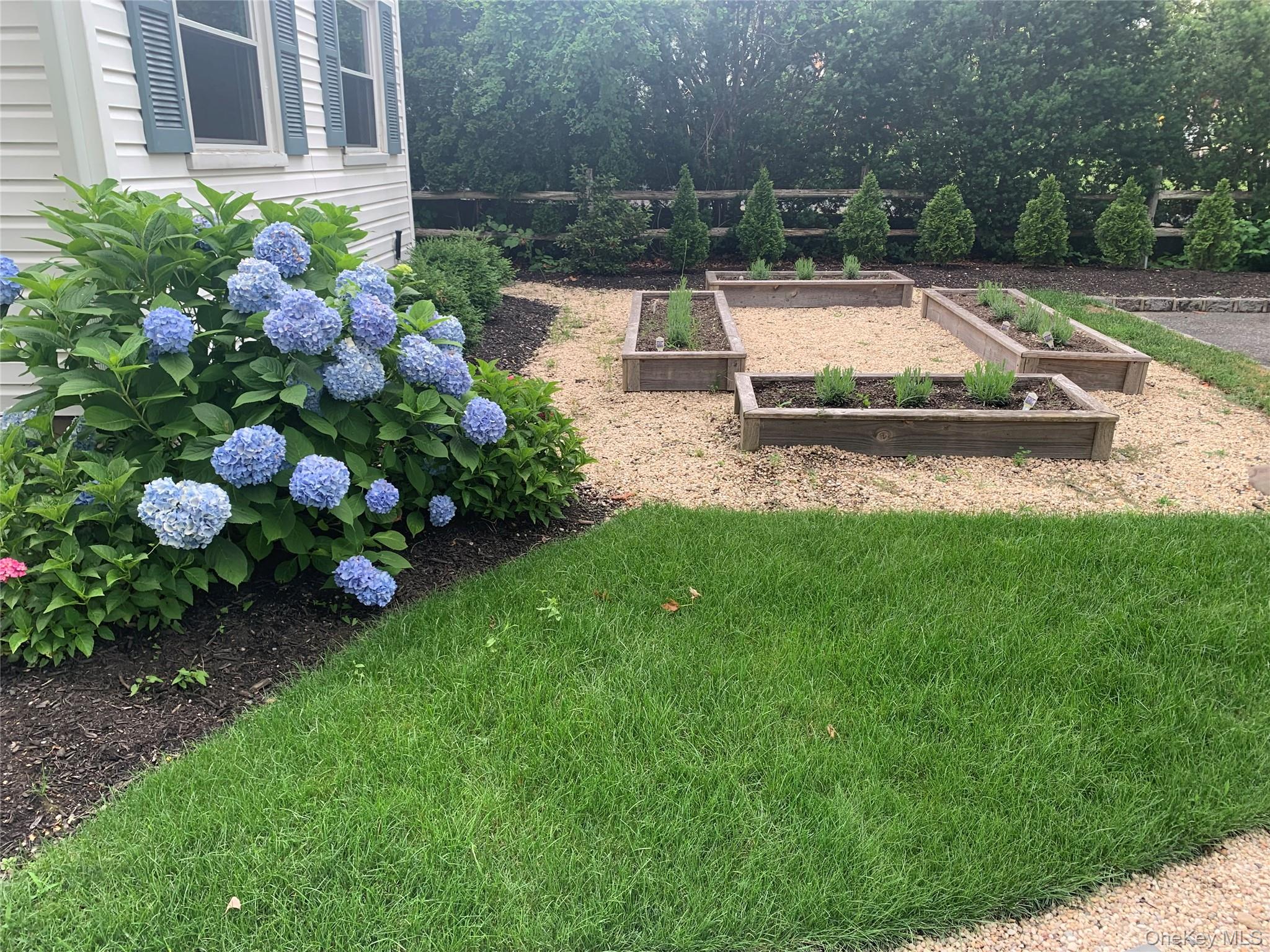 #2 photo, 56 Tuscarora Drive, Centerport , NY 11721