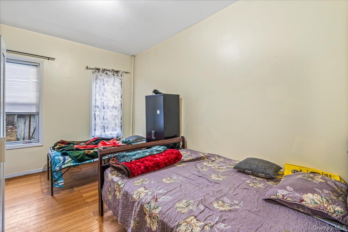 #9 photo, 8921 129th Street, Richmond Hill , NY 11418