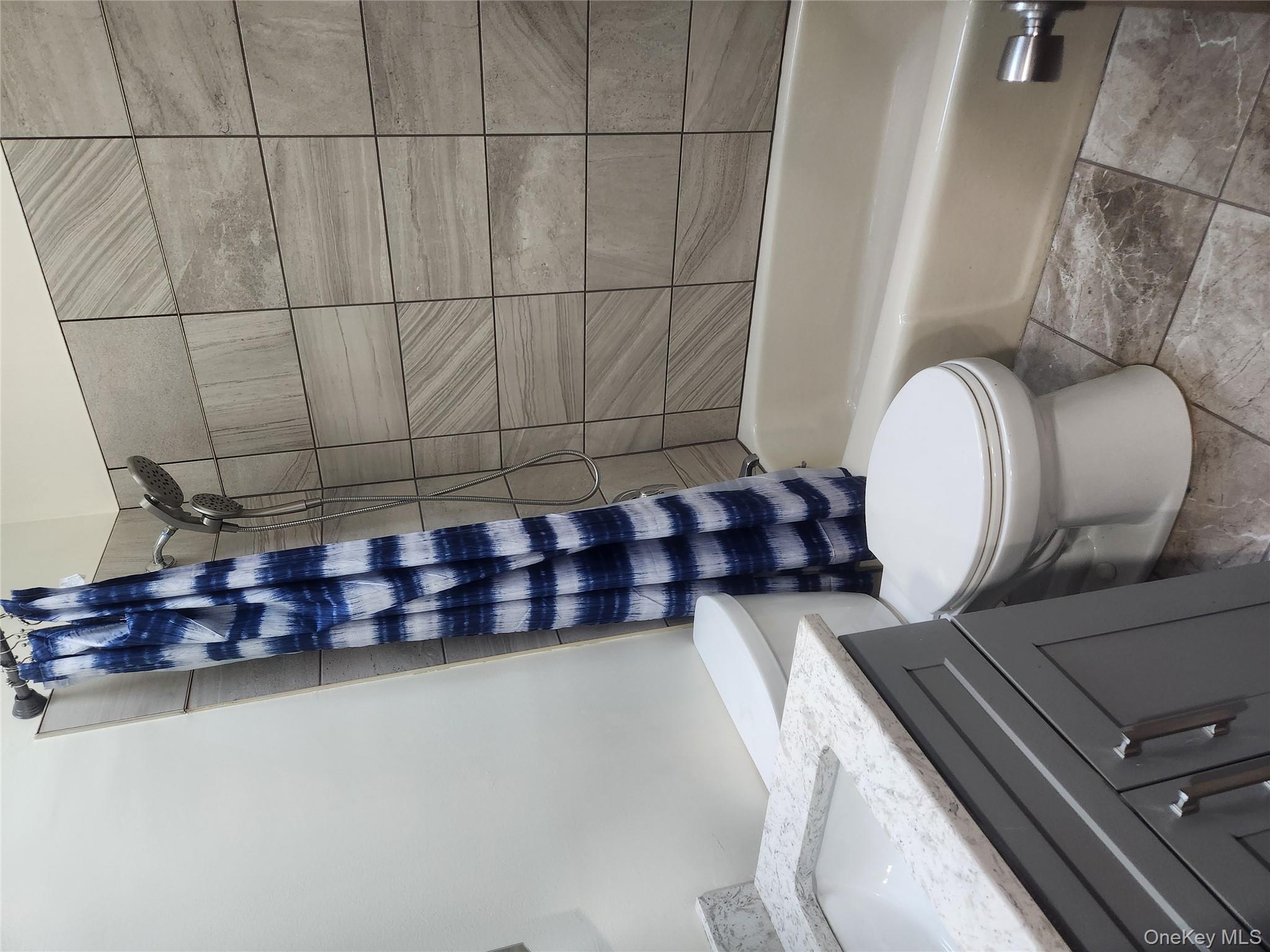 #10 photo, 154 Fallwood Parkway, Farmingdale , NY 11735