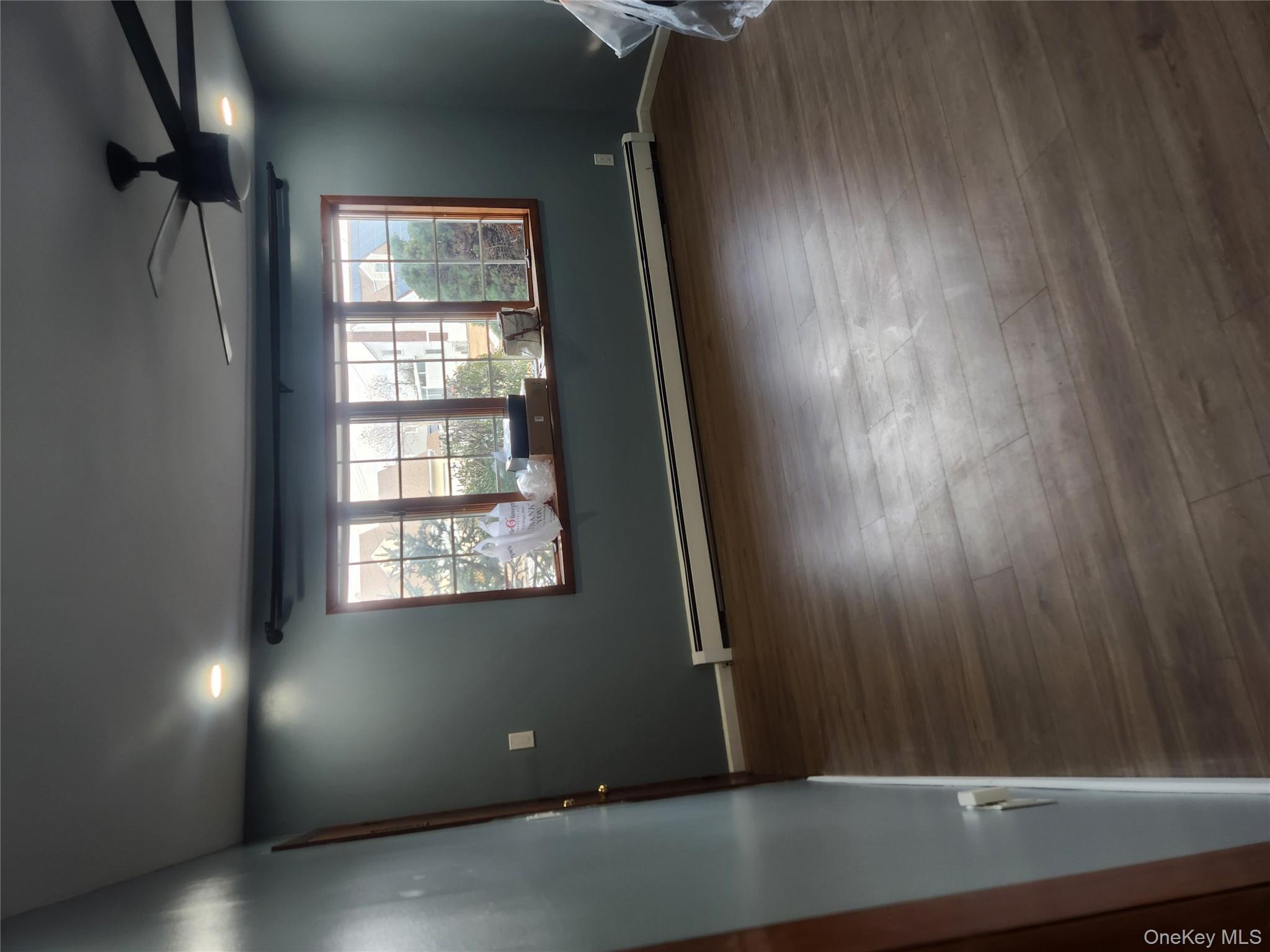 #3 photo, 154 Fallwood Parkway, Farmingdale , NY 11735