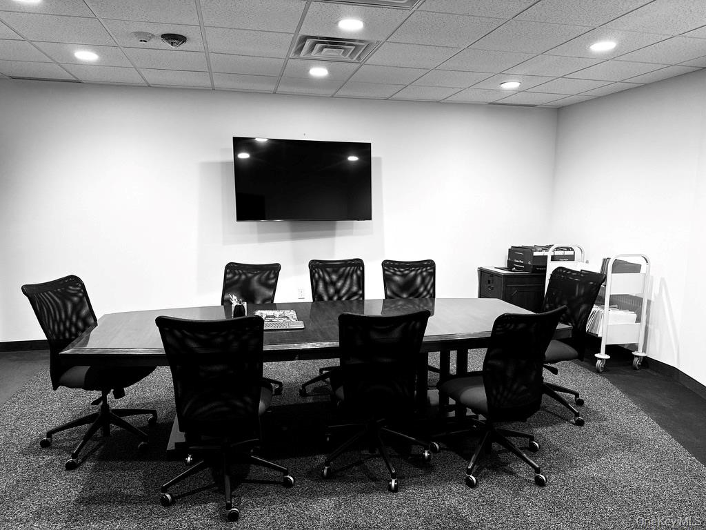 #7 photo, 675 Broadway, Massapequa , NY 11758