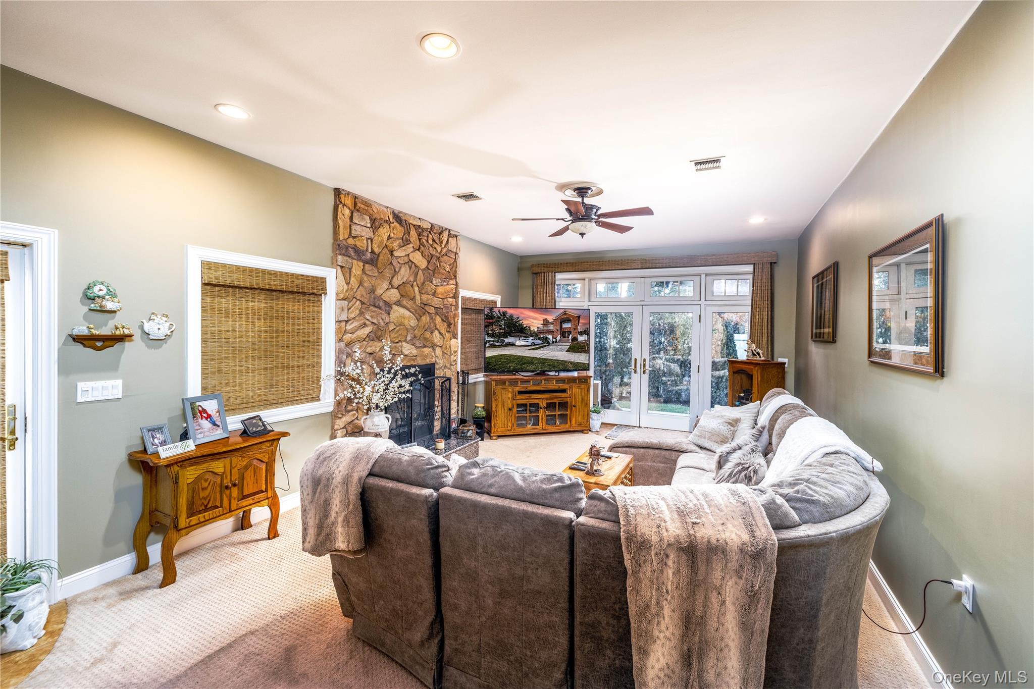 #4 photo, 8611 165th Avenue, Howard Beach , NY 11414