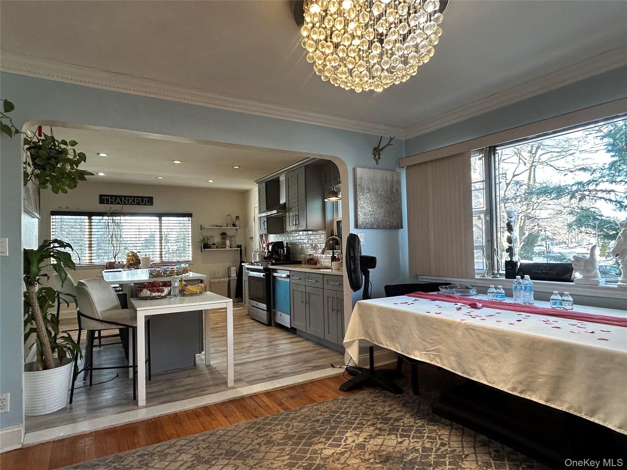 #11 photo, 17 Molyneaux Road, Valley Stream , NY 11580