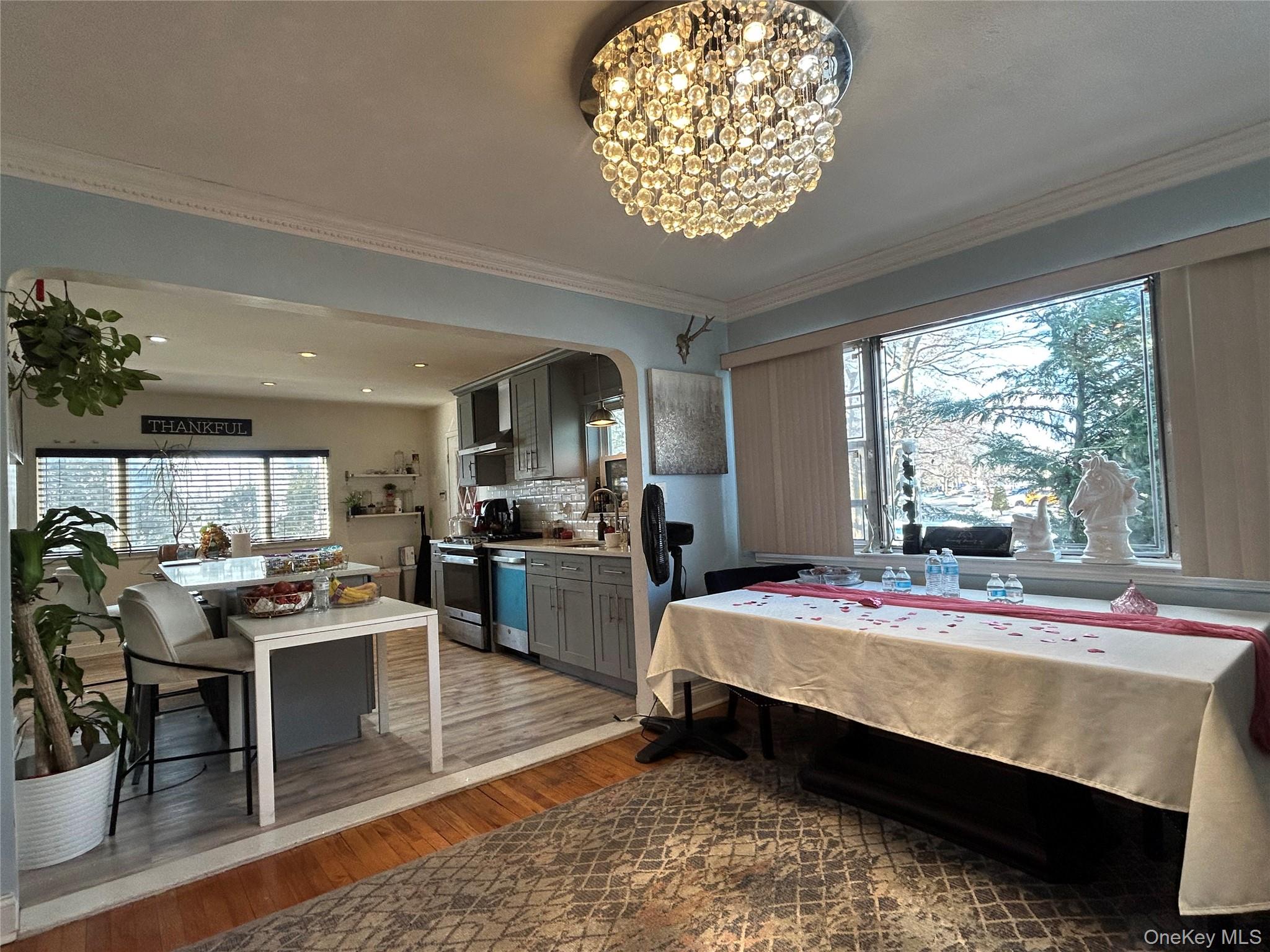 #12 photo, 17 Molyneaux Road, Valley Stream , NY 11580