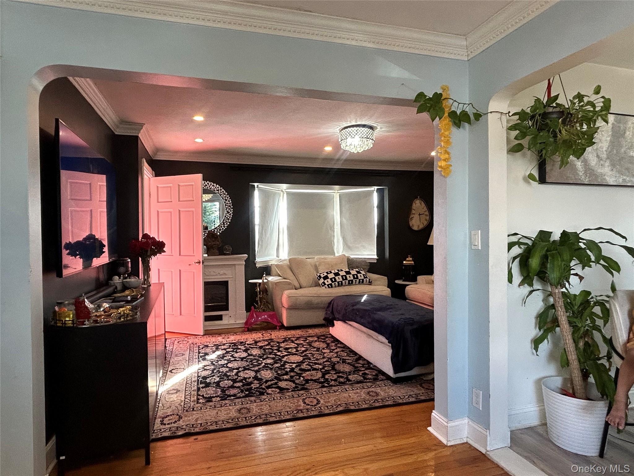 #5 photo, 17 Molyneaux Road, Valley Stream , NY 11580