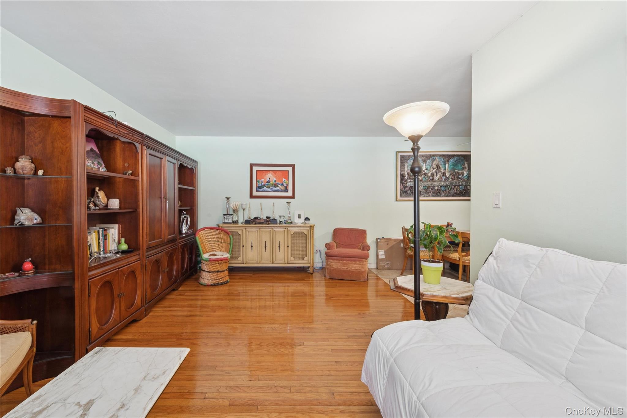 #6 photo, 32-40 92nd Street, Куинс ‖ East Elmhurst , NY 11369