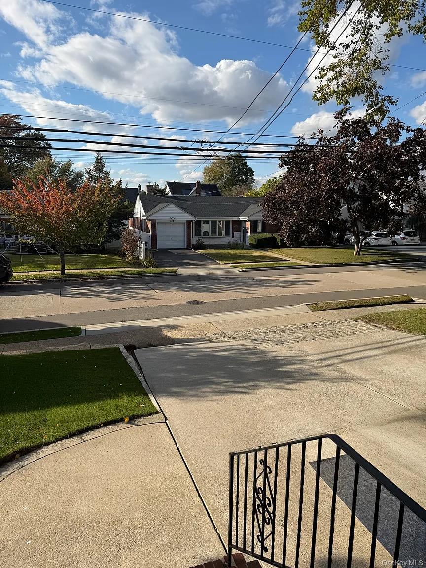 #20 photo, 111 Piccadilly Dwns, नासाउ काउंटी Lynbrook , NY 11563